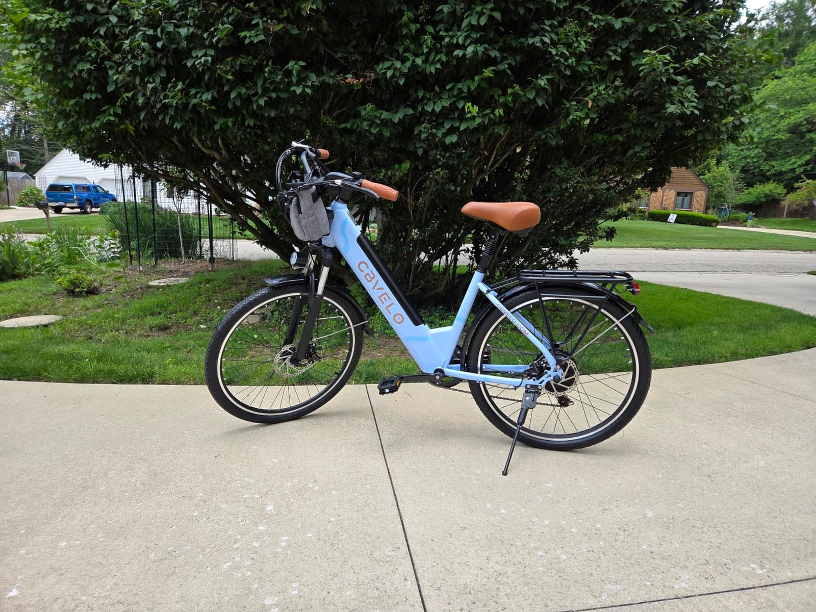 Cybervelo 750W Electric Bike for Adults,up 80 Miles Removable Battery Ebike, 26