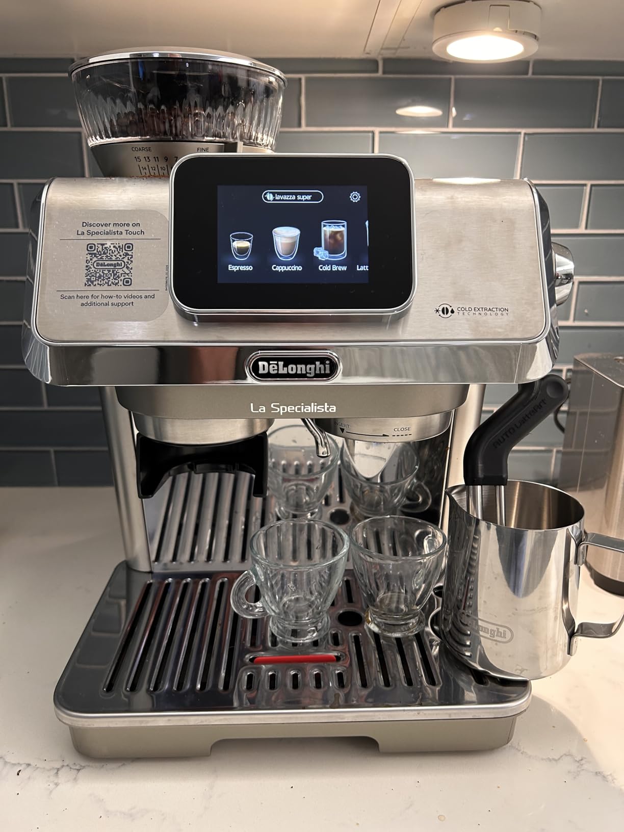De'Longhi La Specialista Touch Espresso Machine with Coffee Grinder | #1 Worldwide Espresso Machine Maker, Guided Brewing, 10 Preset Recipes, Automatic or Manual Milk Frother, Touchscreen Display customer photo 2