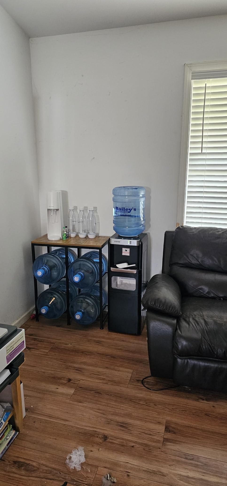 ICEPURE 3-in-1 Water Cooler with Ice Maker, Water Dispenser and Ice Machine | For 5 Gallon Bottle Top Loading, Hot and Cold Water Cooler Built-in Ice Maker with Child Lock, for Home and Office, 33lbs/24H customer photo 1