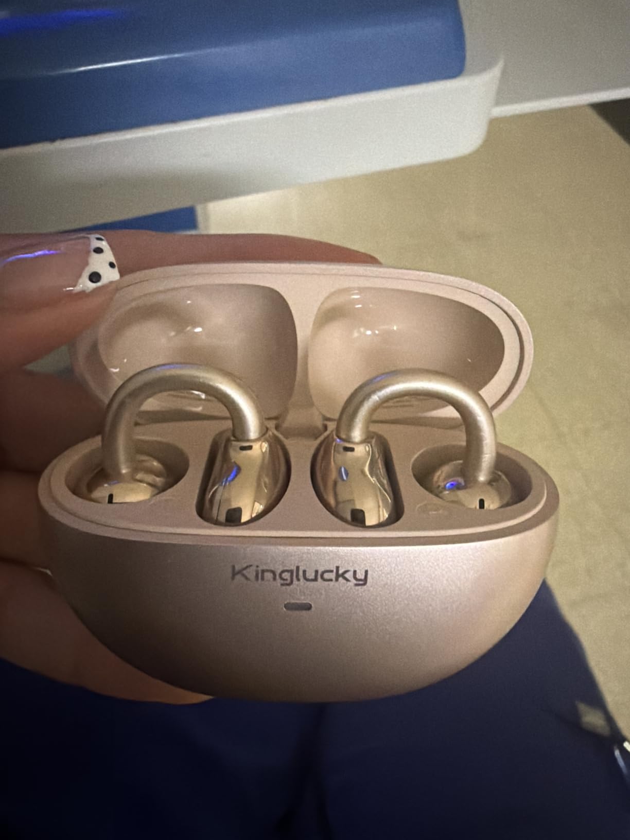 Kinglucky Upgraded Clip-On Earbuds, Open Ear Earbuds Comfortable Secure Fit | Crystal-Clear Sound, 40H Playtime, Wireless Headphones Bluetooth 6.0 for Women, Glasses & Small Ears, Sports, IP56, Rose Gold customer photo 1
