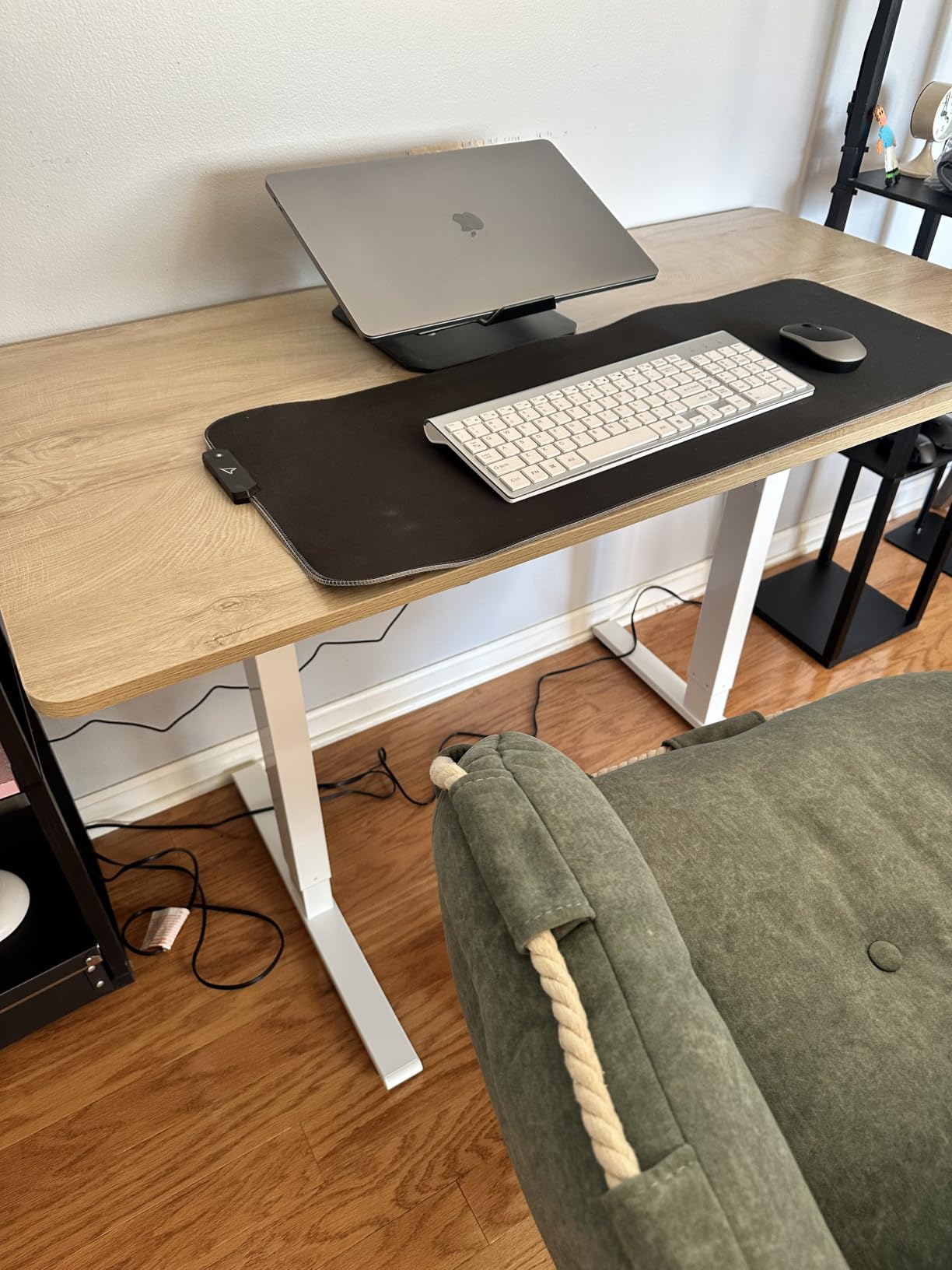 FEZIBO Standing Desk 48 x 24 Inch Electric Height Adjustable, Maple | Sit and Stand Up Adjustable Desk, Home Office Computer Desk with 3 Customizable Memory Presets customer photo 1