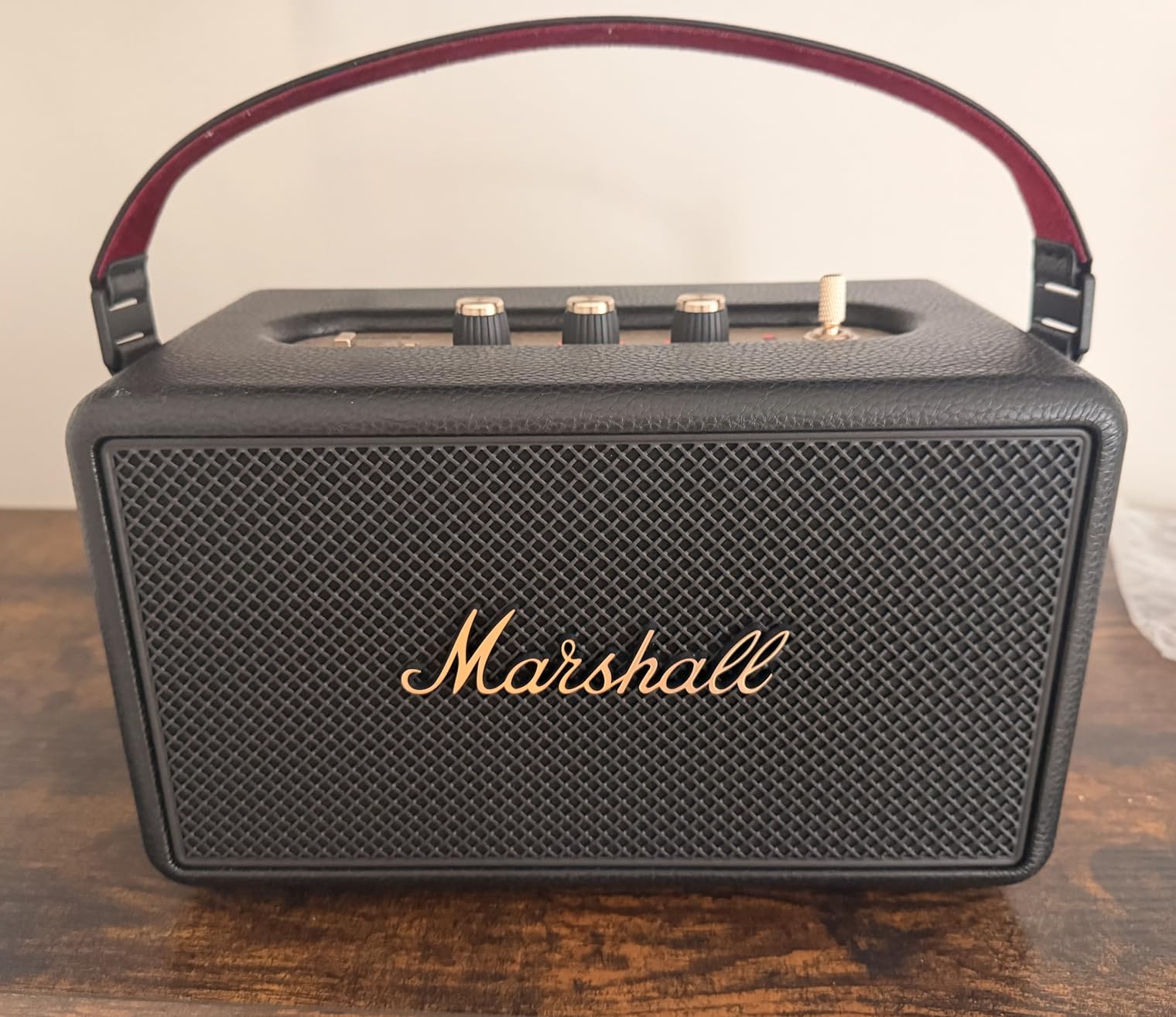 Marshall Kilburn III Portable Bluetooth Speaker - Black and Brass customer photo 1