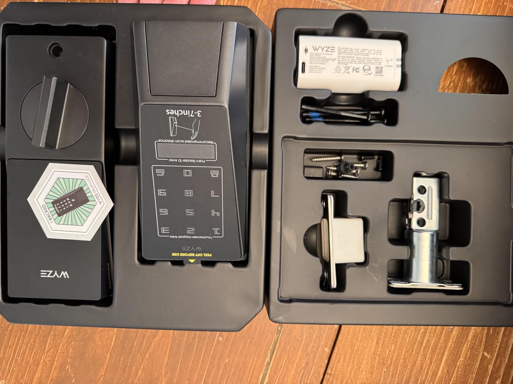 Wyze Palm Lock, Smart Door Lock with Palm Vein Recognition, Keyless Entry Smart Locks for Front Door, Keypad, Auto Lock, Dual Battery, Wi-Fi, Works with Alexa & Google, BHMA, IP53, Mechanical Key customer photo 1