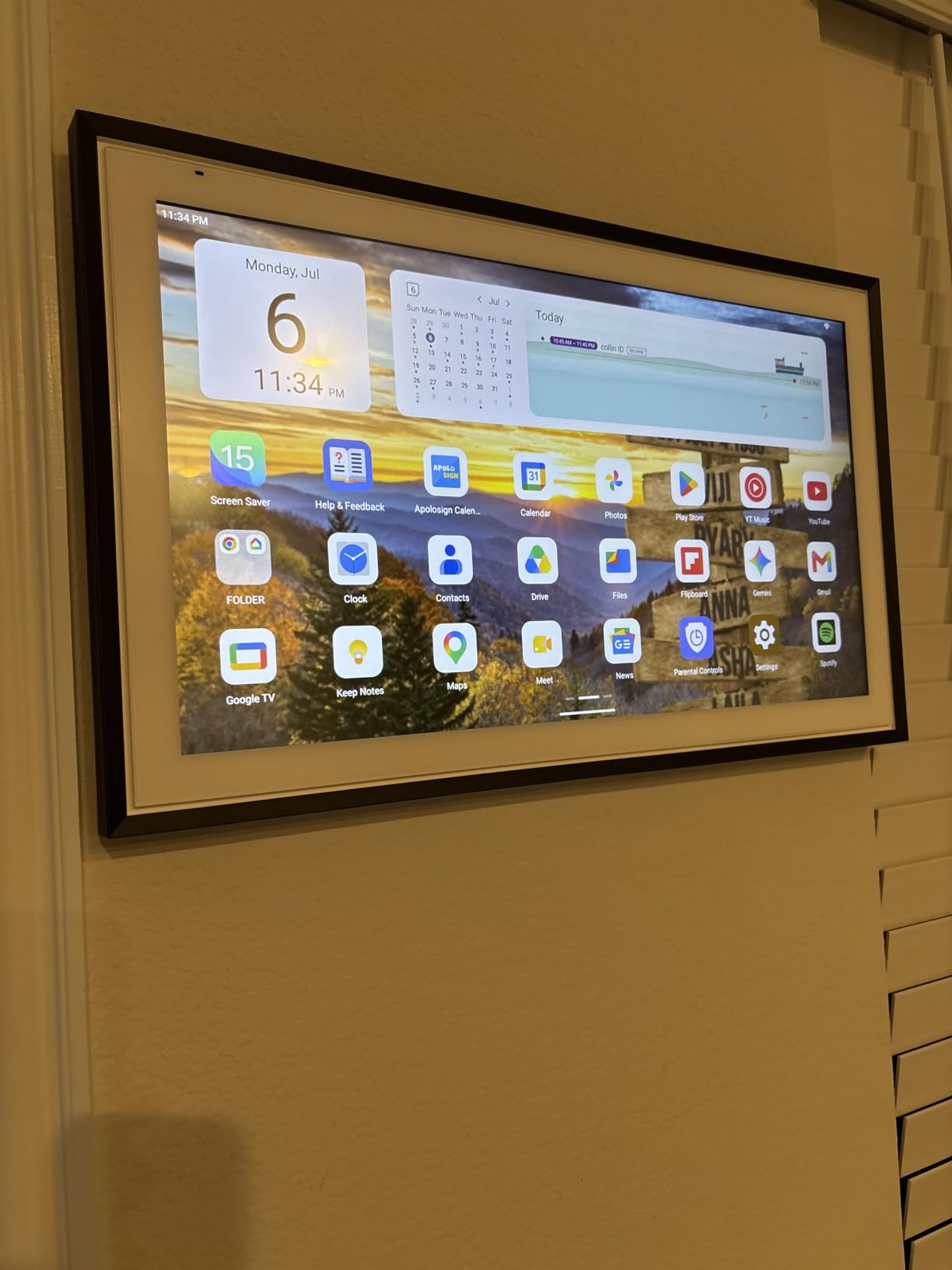 Apolosign 21.5-inch Digital Calendar, No-Subscription, Smart Wall Planner with Calendar Sync, Chore Chart, Meal, Apps & Dashboard, Electronic Touchscreen Display for Family Schedules, Dual Mode (Teak) customer photo 2