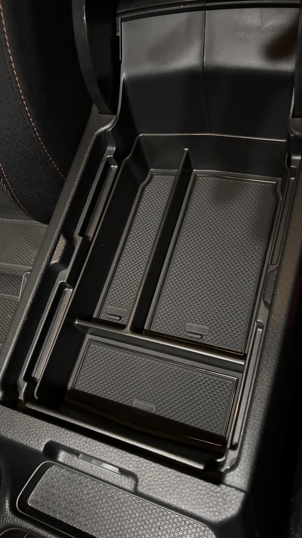 Center Console Organizer Armrest Tray for Honda CRV 2023-2026 customer photo 2