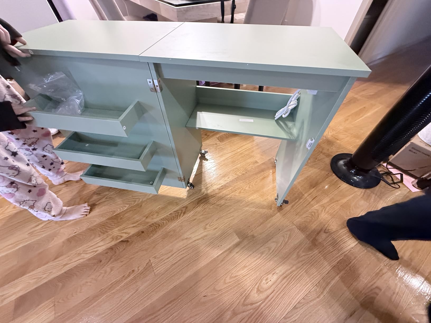 GIANTEX Folding Sewing Table with Charging Station, Storage Trays & Shelf customer photo 2