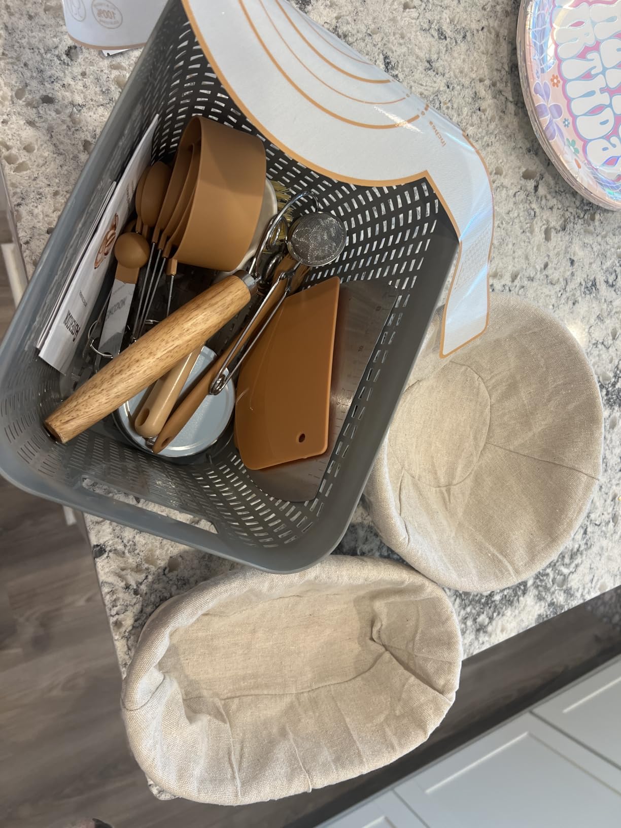 Astercook Sourdough Starter Kit with Round & Oval Banneton Bread Proofing Basket, Starter Jar, Dough Whisk, Scrapers, Stencils, Complete Sourdough Bread Baking Supplies, Fathers Day Gift for Men customer photo 1