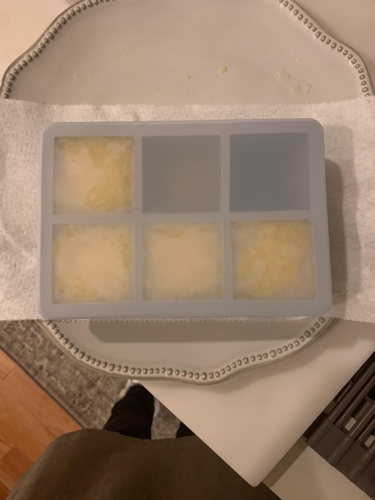 FDDBI Large Silicone Ice Cube Trays with Lid - 2Pack 2 Inch Square Old Fashioned Ice Cube Maker for Cocktail & Whiskey customer photo 2