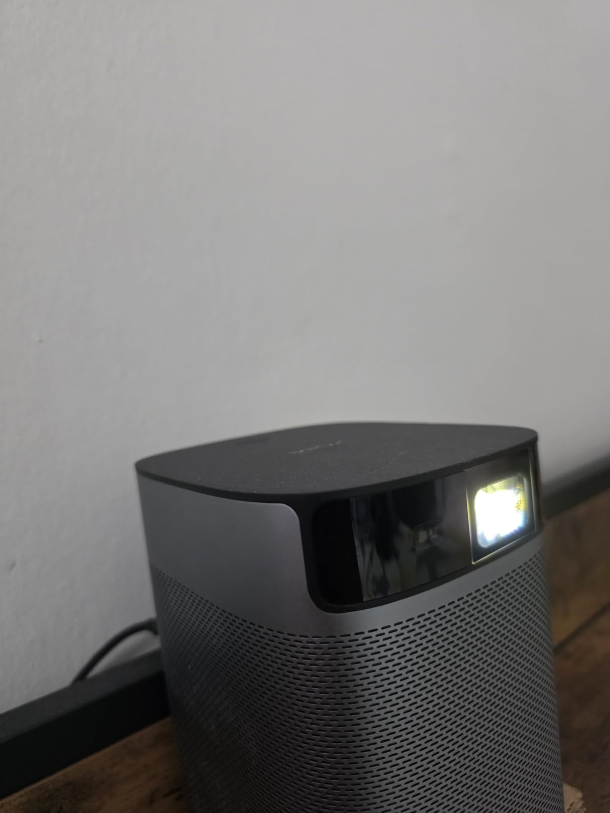 XGIMI MoGo 2 Pro (New) 1080P Portable Projector, Supports 4K, Auto Focus customer photo 2