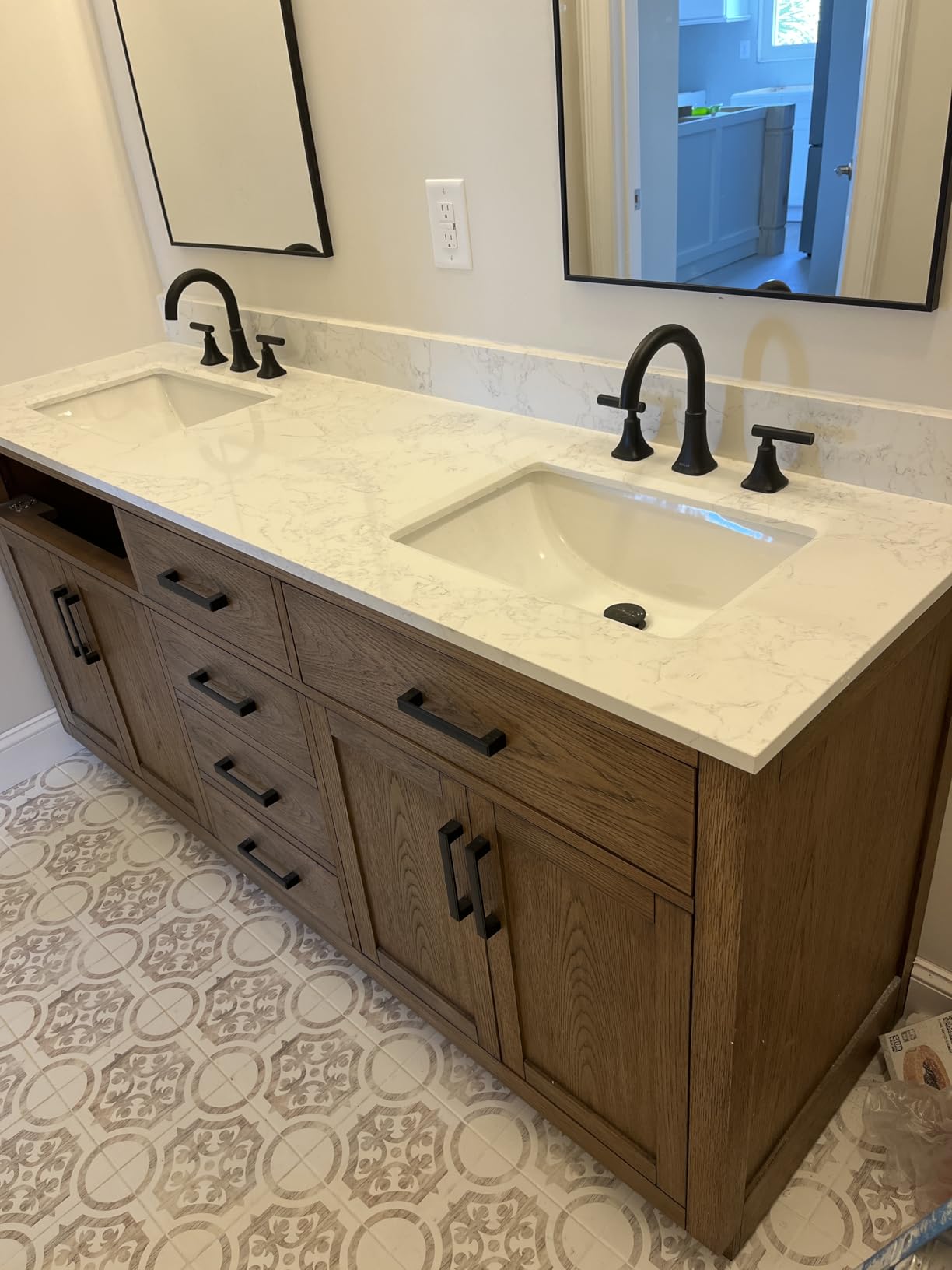 72-inch Dark Walnut Bathroom Vanity with 2 Sinks, Solid Wood, 0.79-inch Stone Countertop and Backsplash, 6 Drawers, 4 Soft Closing Doors customer photo 1