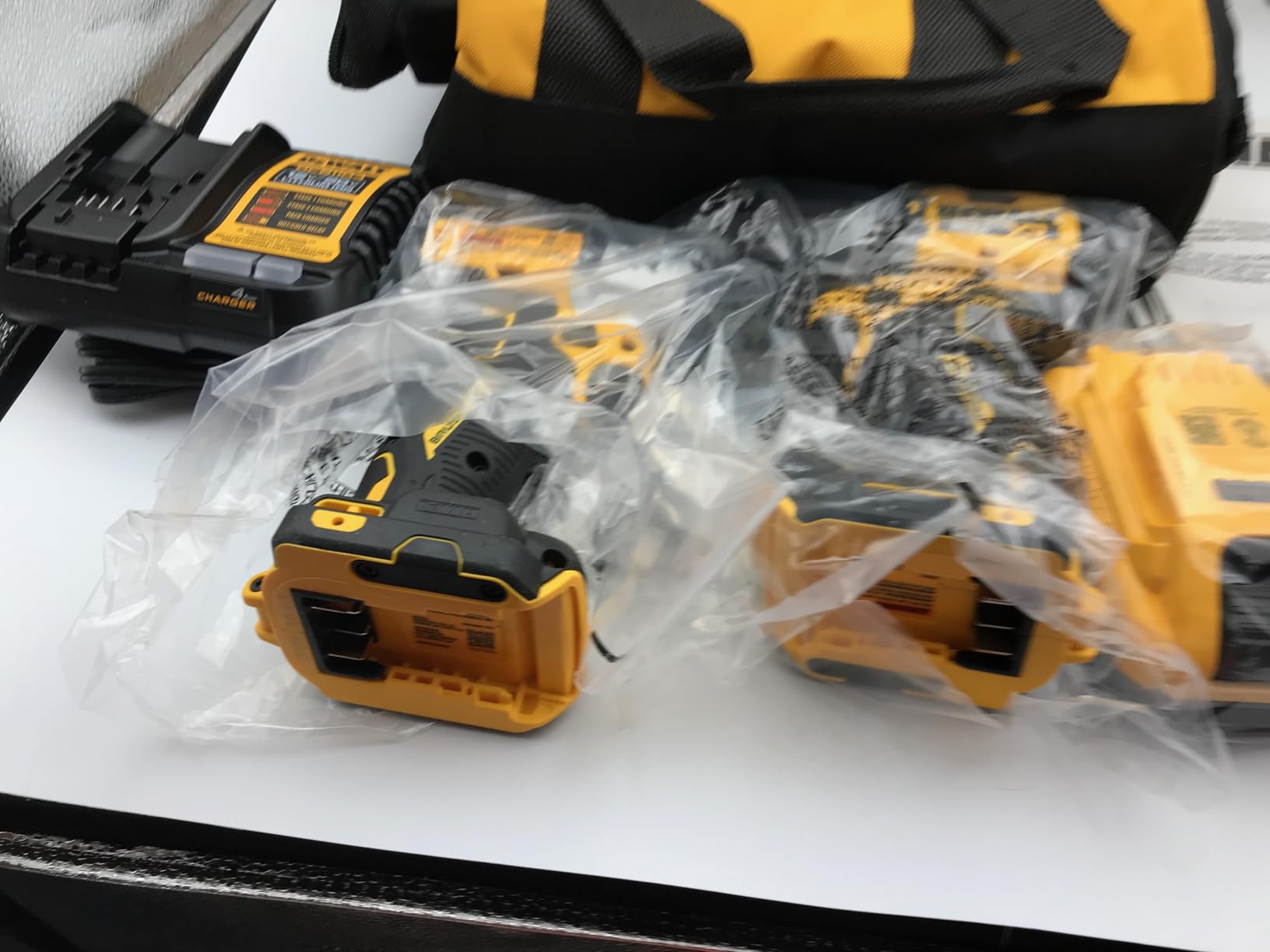 DEWALT 20V MAX XR Impact Driver and Hammer Drill Cordless Power Tool Combo Kit, Includes 2 x 4ah POWERPACK Batteries and a Charger (DCK250QQ2) customer photo 1