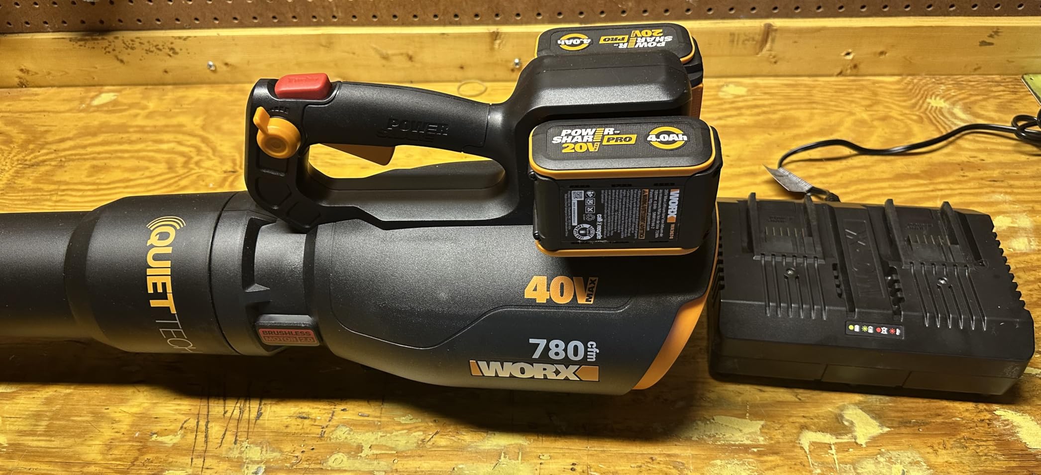 WORX Cordless Leaf Blower, 40V Quiet Blower for Heavy Leaf Removal, WG582 customer photo 1