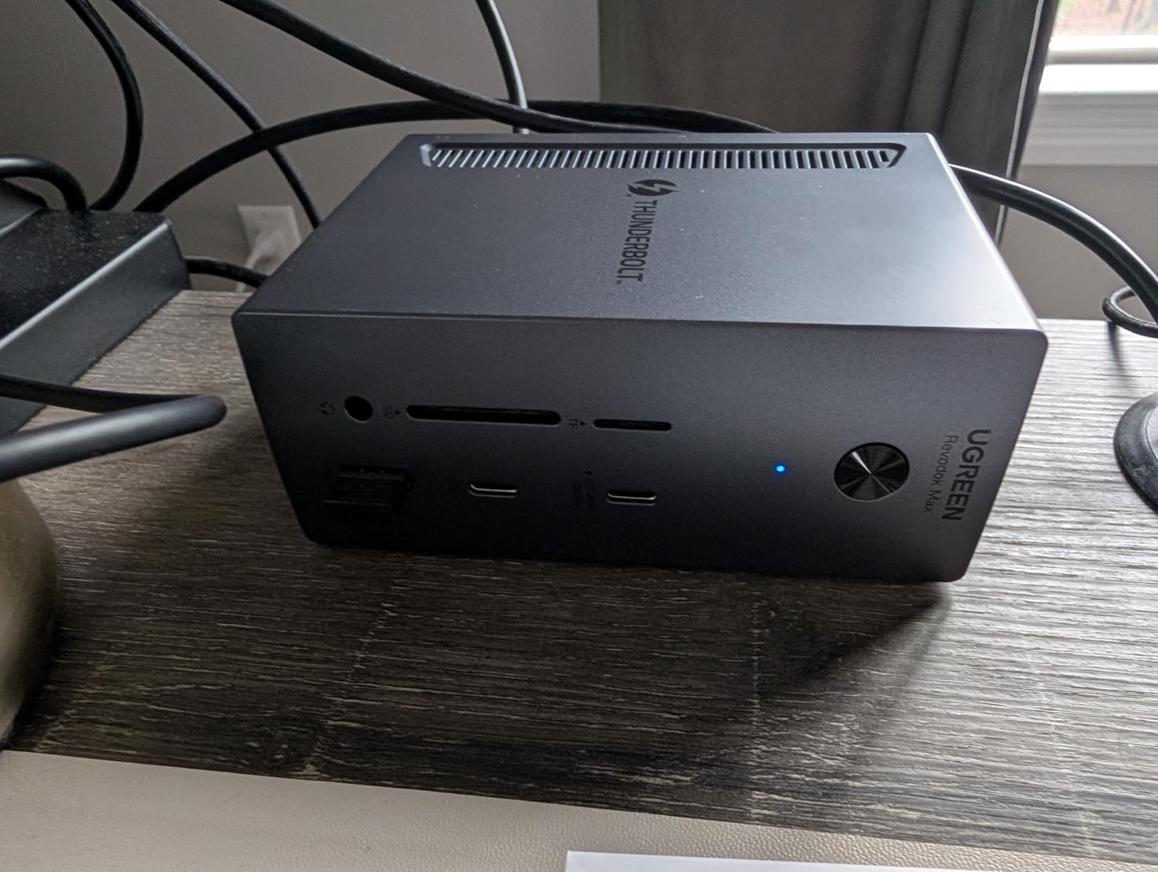 UGREEN 13-in-1 Thunderbolt 4 Docking Station, Dual 4K@60Hz, 3xTBT4, 40Gbps | Signle 8K@30Hz, 180W Total Power, 96W Host Charging, 3xUSB A, 2xUSB-C, Gigabit Ethernet, SD/TF 3.0, 3.5mm Audio, Revodok Max customer photo 1