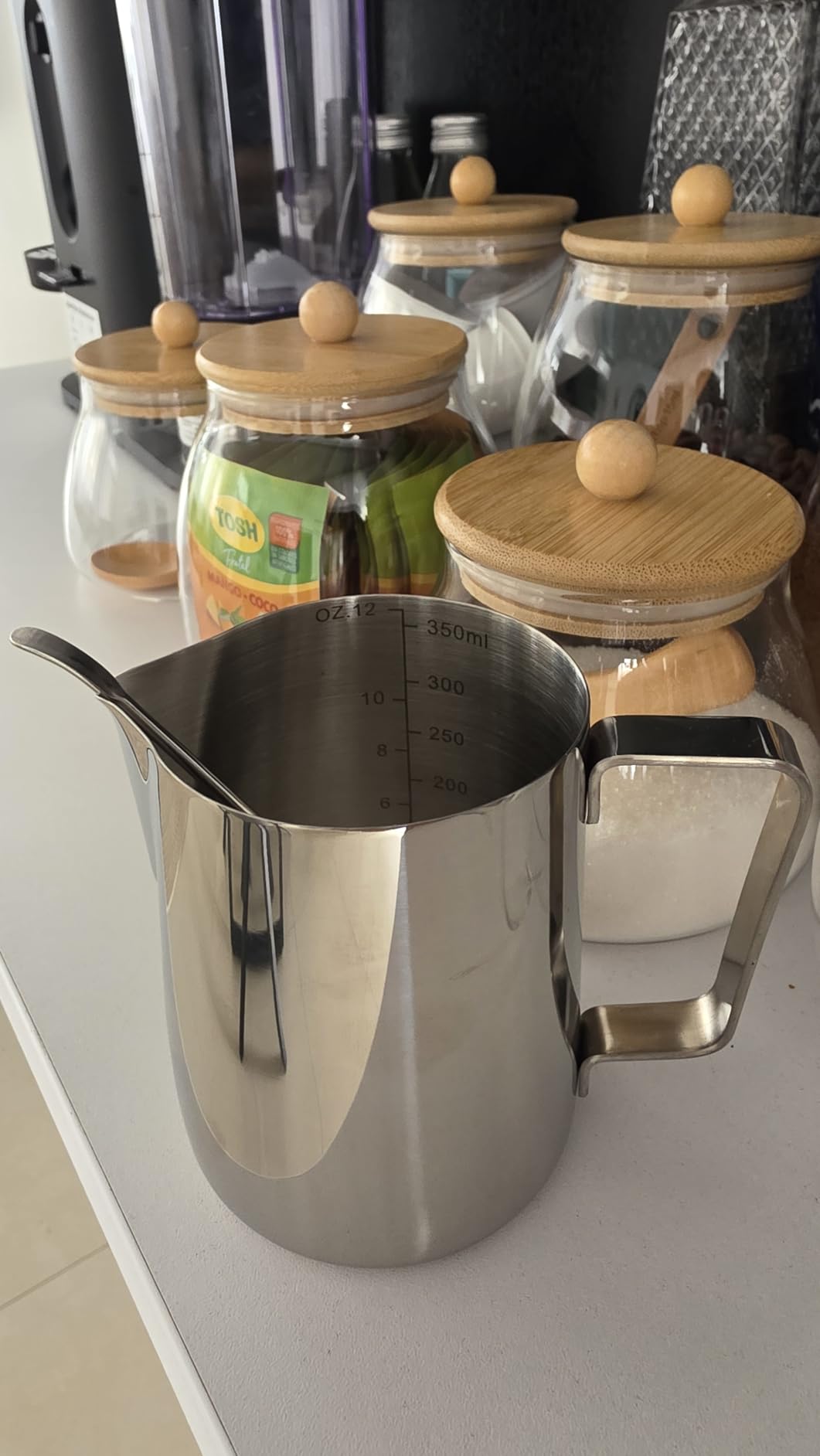 Milk Frothing Pitcher, 600ml (20oz) Milk Frother Cup Stainless Steel Jug Steaming Pitcher, Milk Coffee Cappuccino Latte Art Barista Steam Pitchers Milk Jug Cup with Decorating Pen customer photo 2