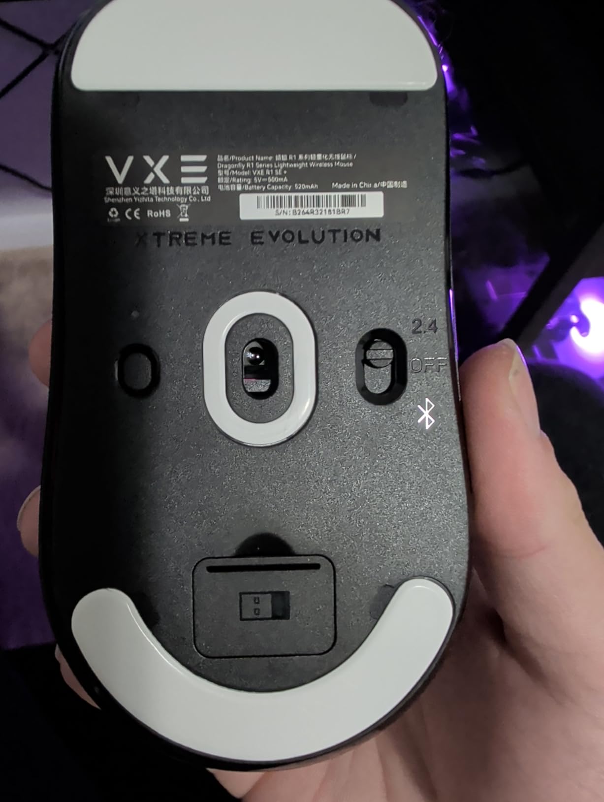 ATK VXE Dragonfly R1 SE+ Wireless Gaming Mouse, PAW3395 SE Sensor, DPI up to 18,000, 55g Lightweight, 70 Hr Battery Life, Tri-Mode 2.4G/Bluetooth/Wired - White customer photo 2