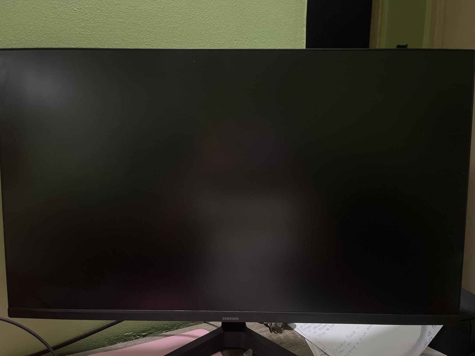 Samsung 27” Odyssey G5 (G53F) Series QHD Gaming Monitor customer photo 2