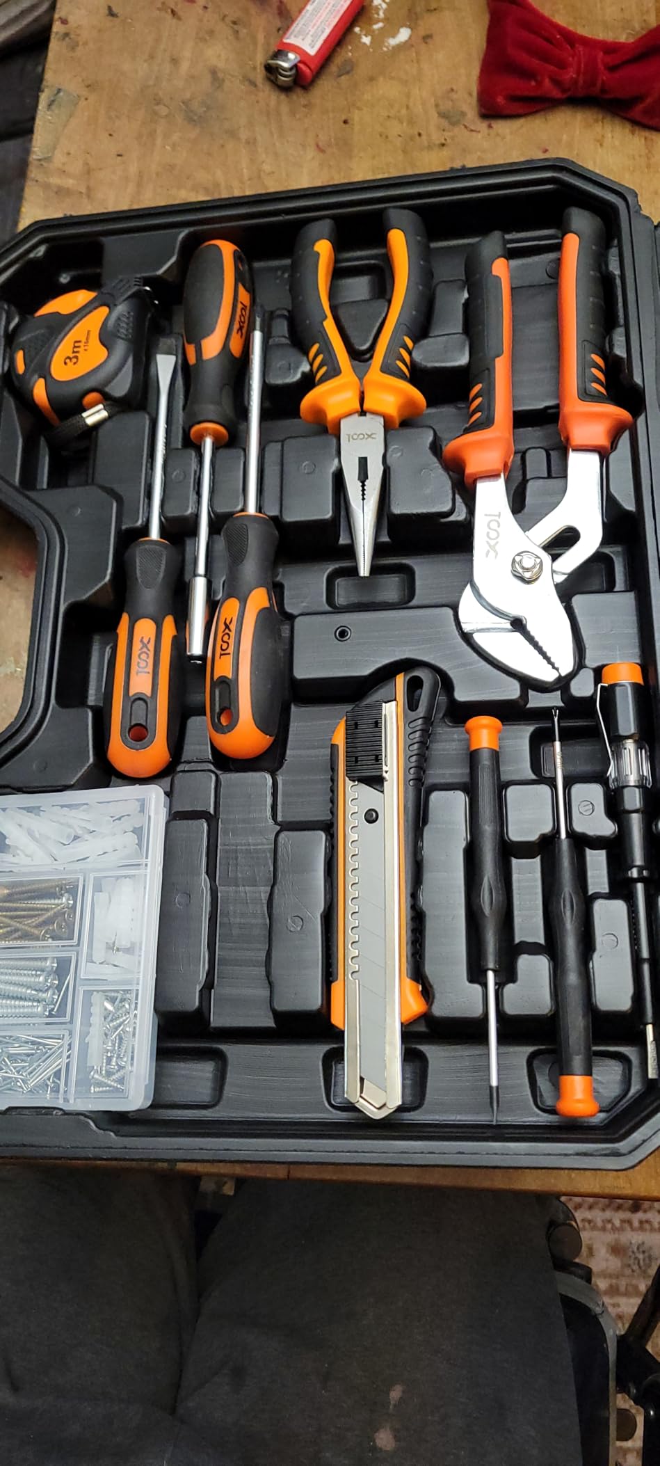 XOOL 368 Piece Home Repair Tool Kit with Drawer Toolbox, Includes Hammer, Pliers, Screwdrivers, Wrench, Tape Measure & More for Home Repair, Apartment, Office, Garage and DIY Projects customer photo 1