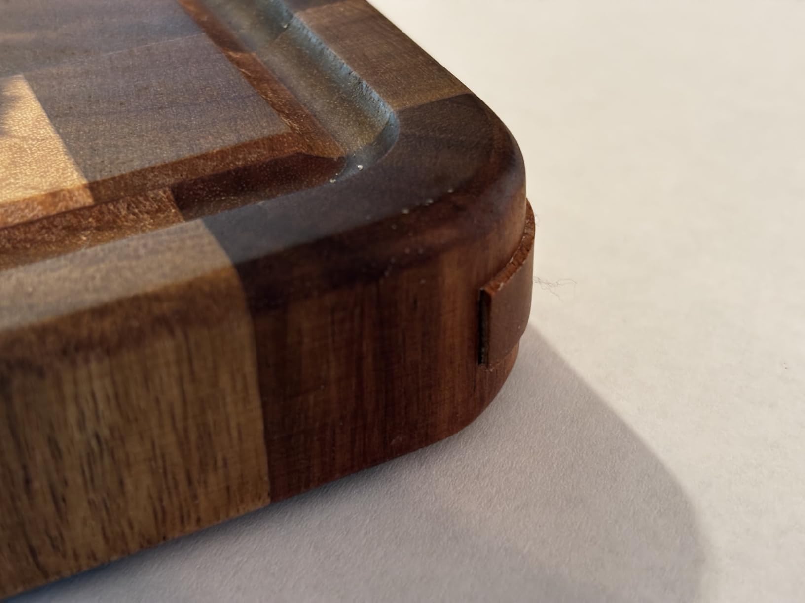 End Grain Cutting Board for Kitchen with Non-slip Feet, Acacia Wood customer photo 1