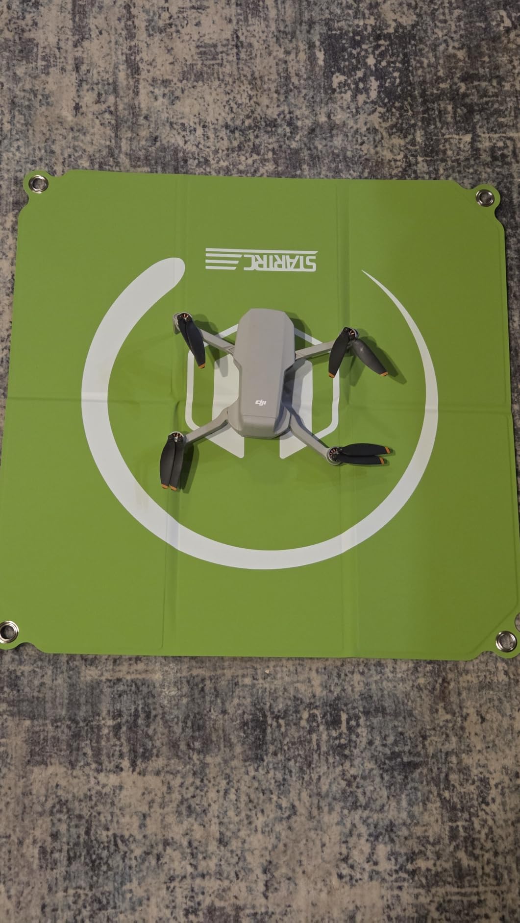 Drone Landing Pad Weighted Foldable for DJI Mini/Neo/FPV Drone, 22in/55cm customer photo 1
