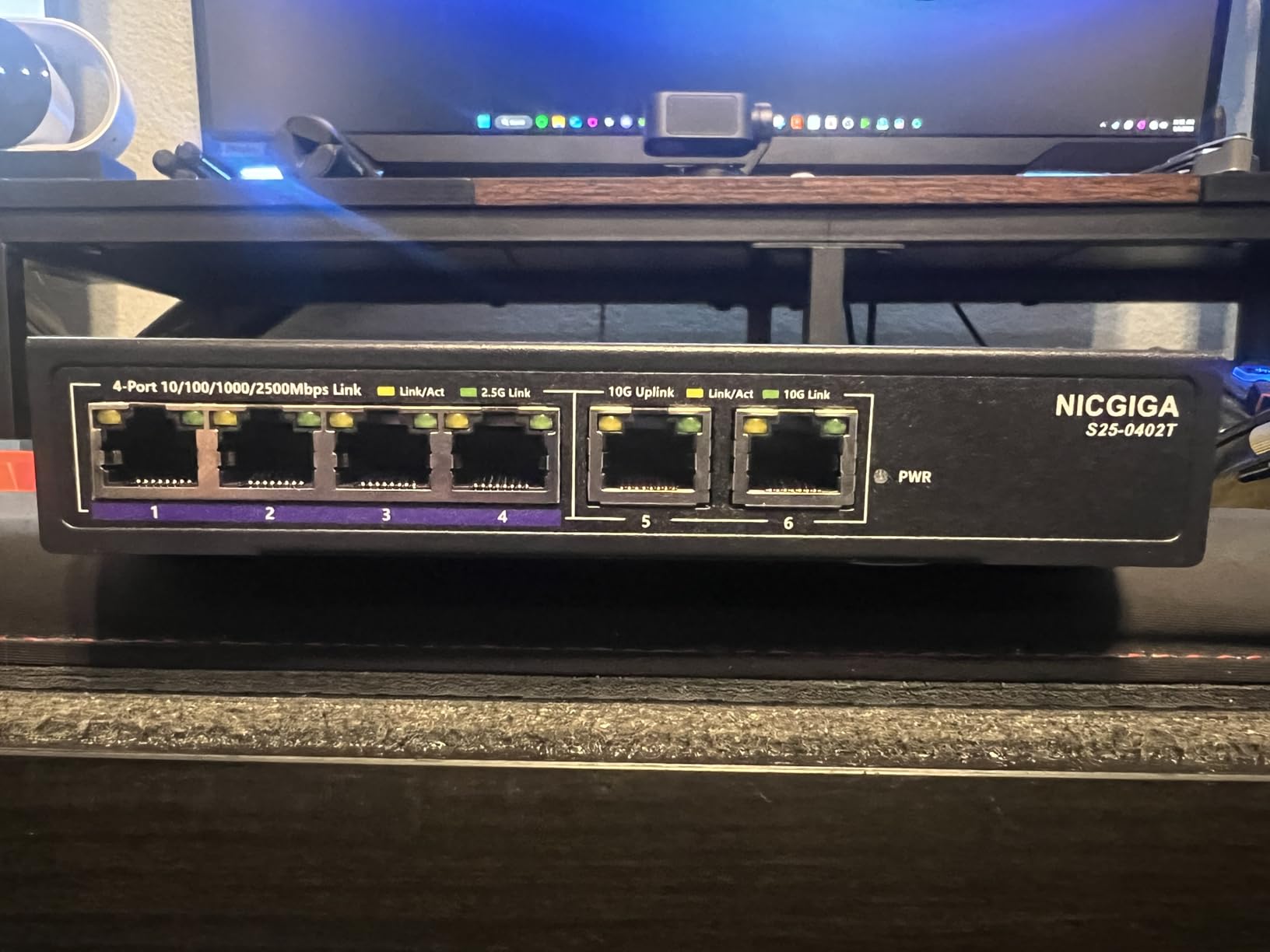 10Gbe Ethernet Switch Unmanaged with 2 x 10Gb RJ45 Ports + 8 x 2.5Gb Base-T Ports, Desktop/Wall Mount NICGIGA 10 Port 10Gbps Network Switch for Wireless AP, NAS, PC customer photo 2