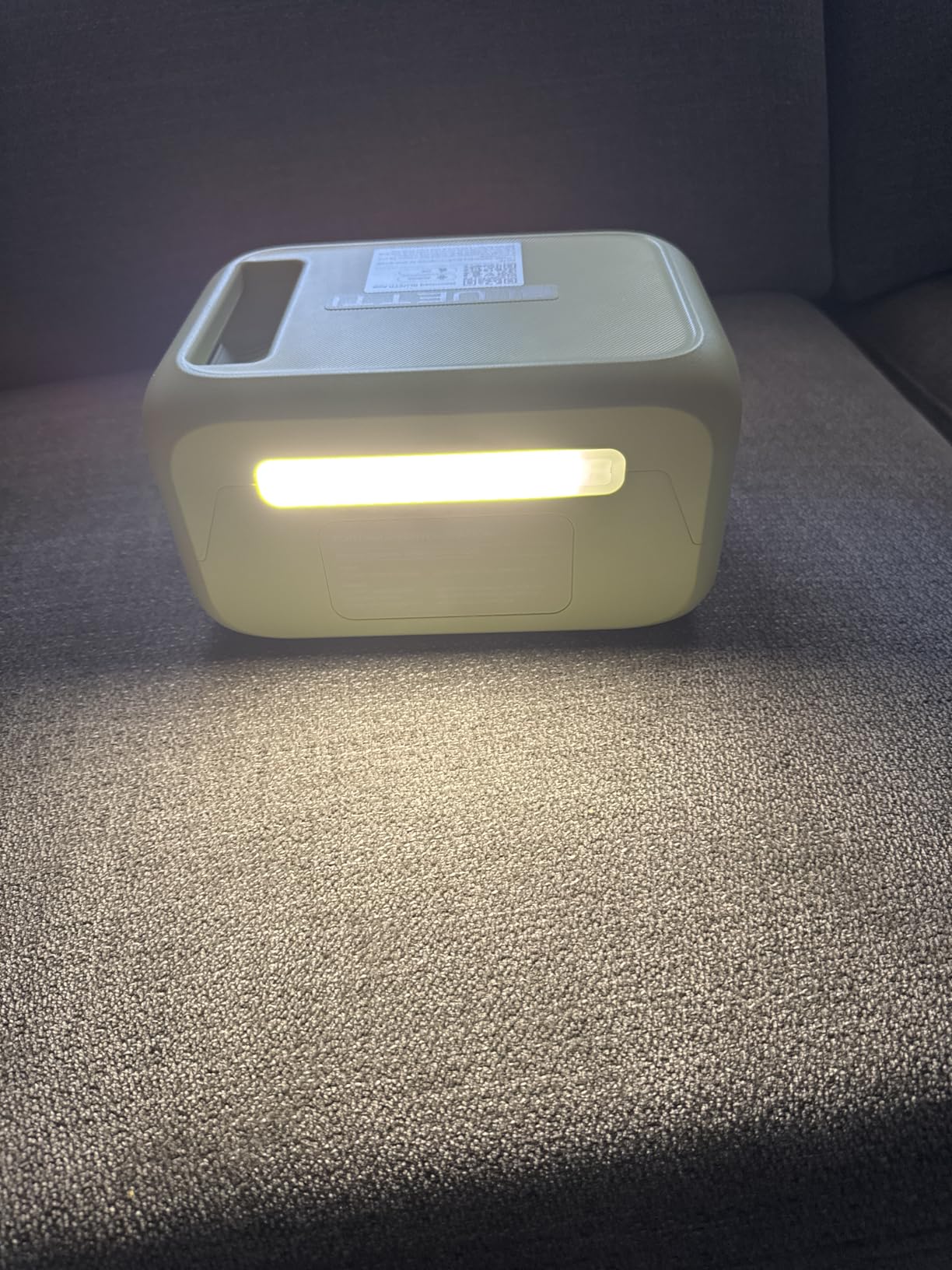 BLUETTI Elite 10 Mini Portable Power Station, 128Wh 200W Solar Generator customer photo 2