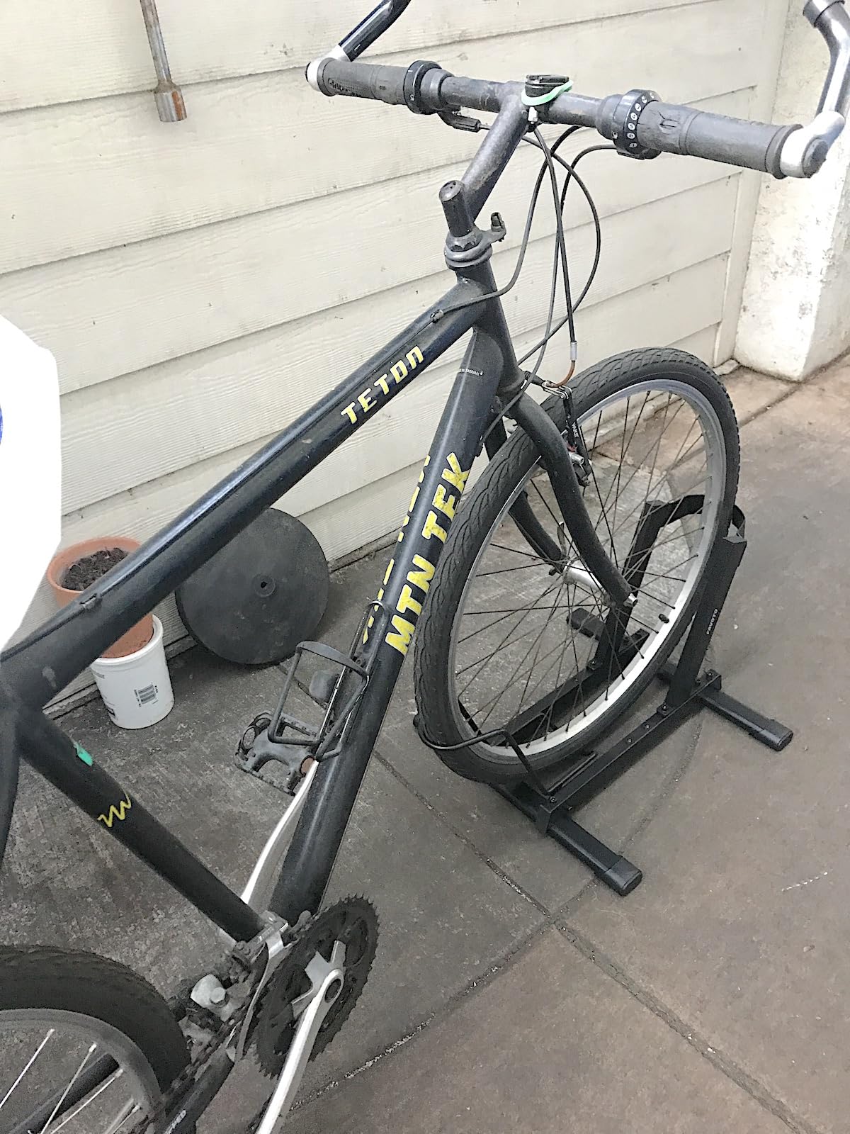 Favoto Bike Stand for E-Bike, Road & Mountain Bikes, Fits Up To 4