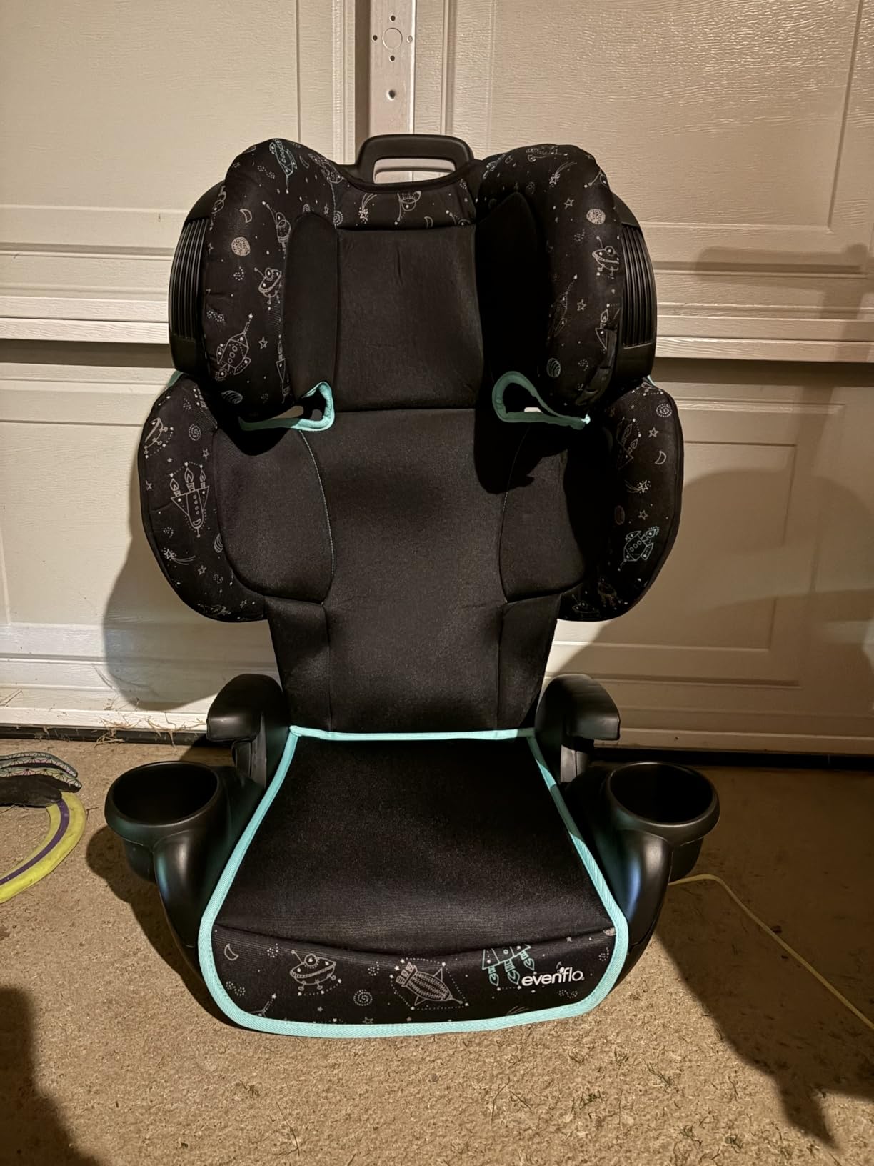 Evenflo GoTime LX Booster Car Seat (Astro Blue) customer photo 1