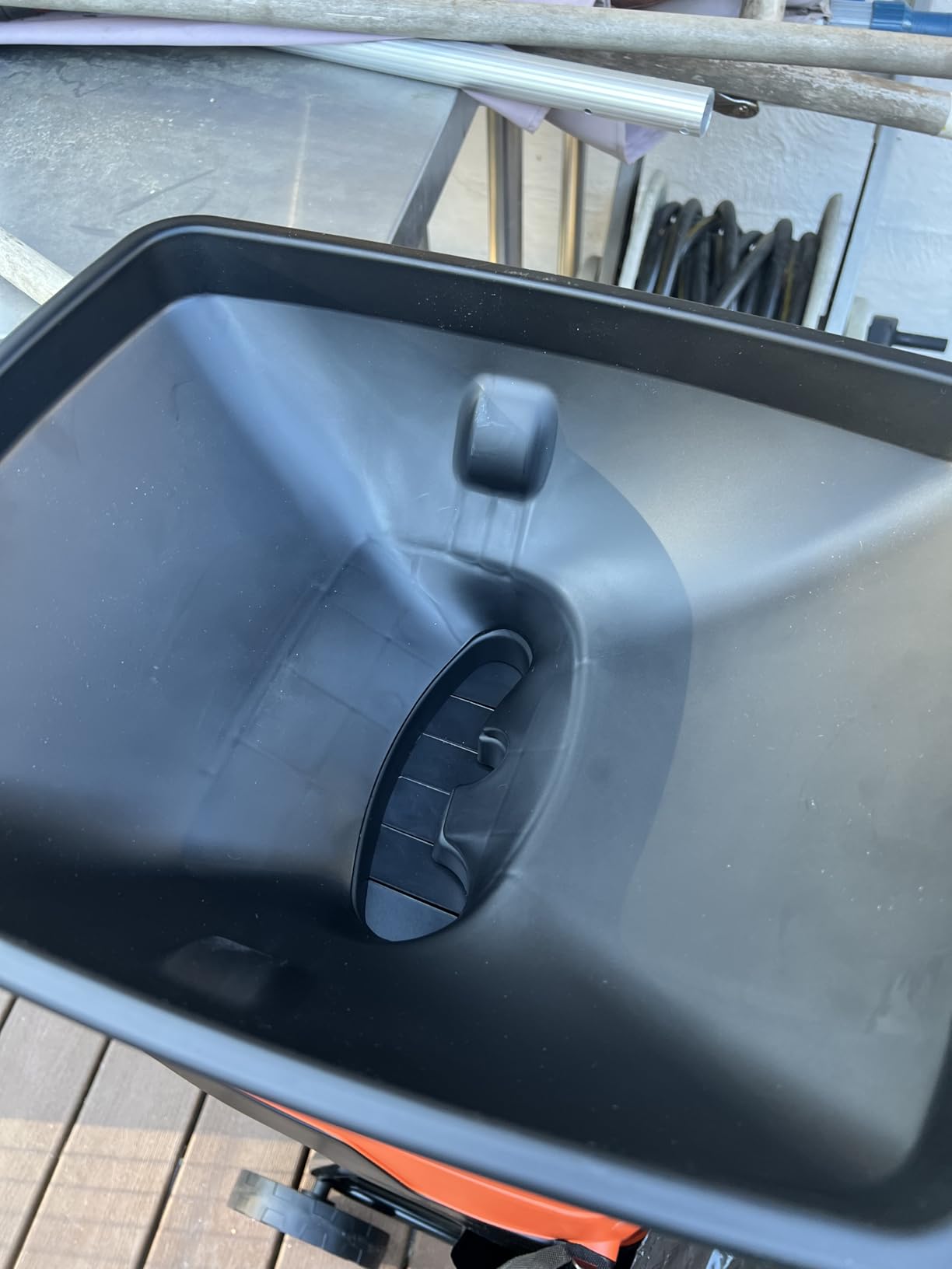 MAXLANDER 15-Amp Electric Wood Chipper Shredder with 50L Collection Bin customer photo 2