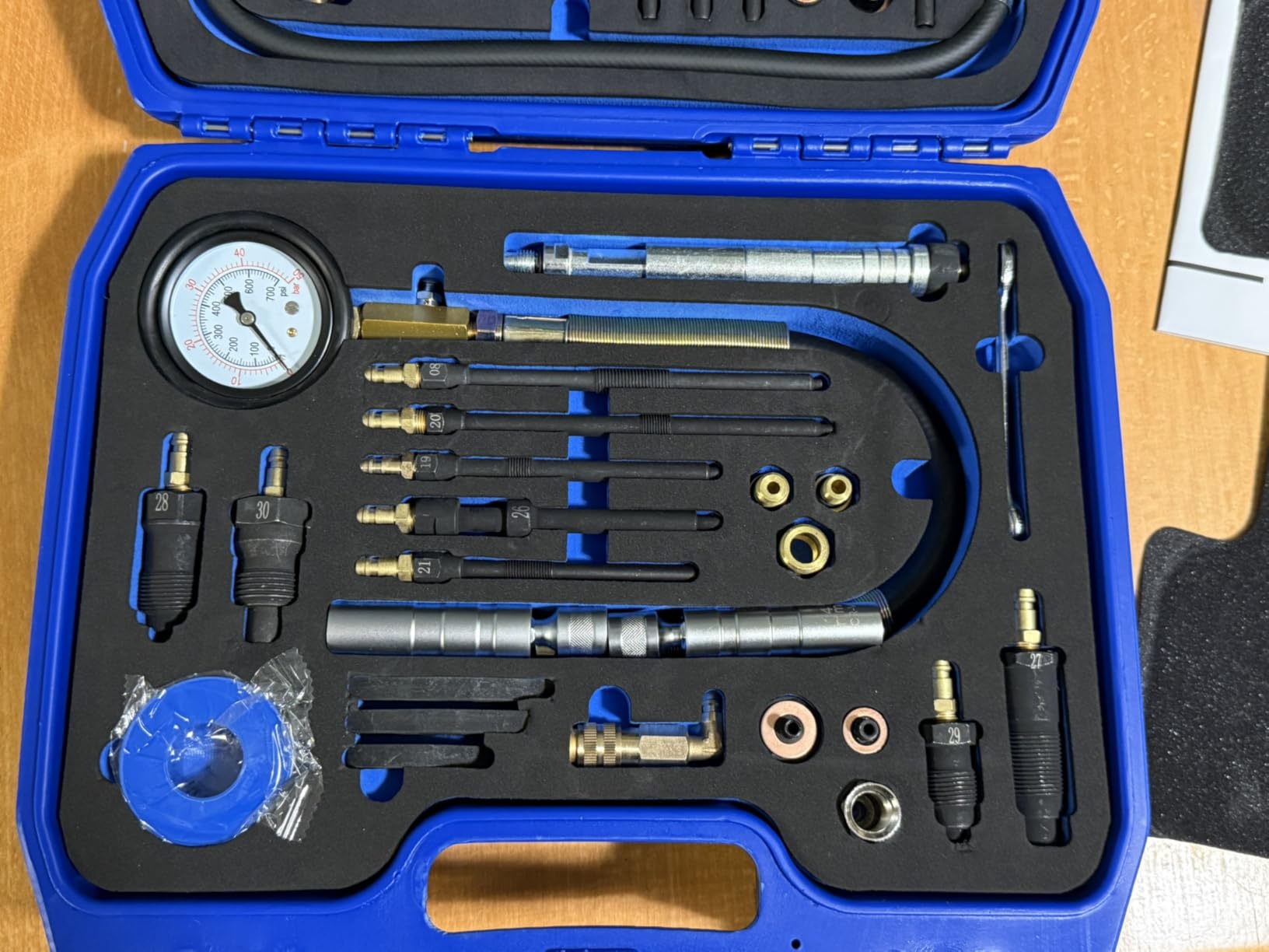 OMT 51pc Compression and Leakage Tester Kit for Petrol & Diesel Engines customer photo 2