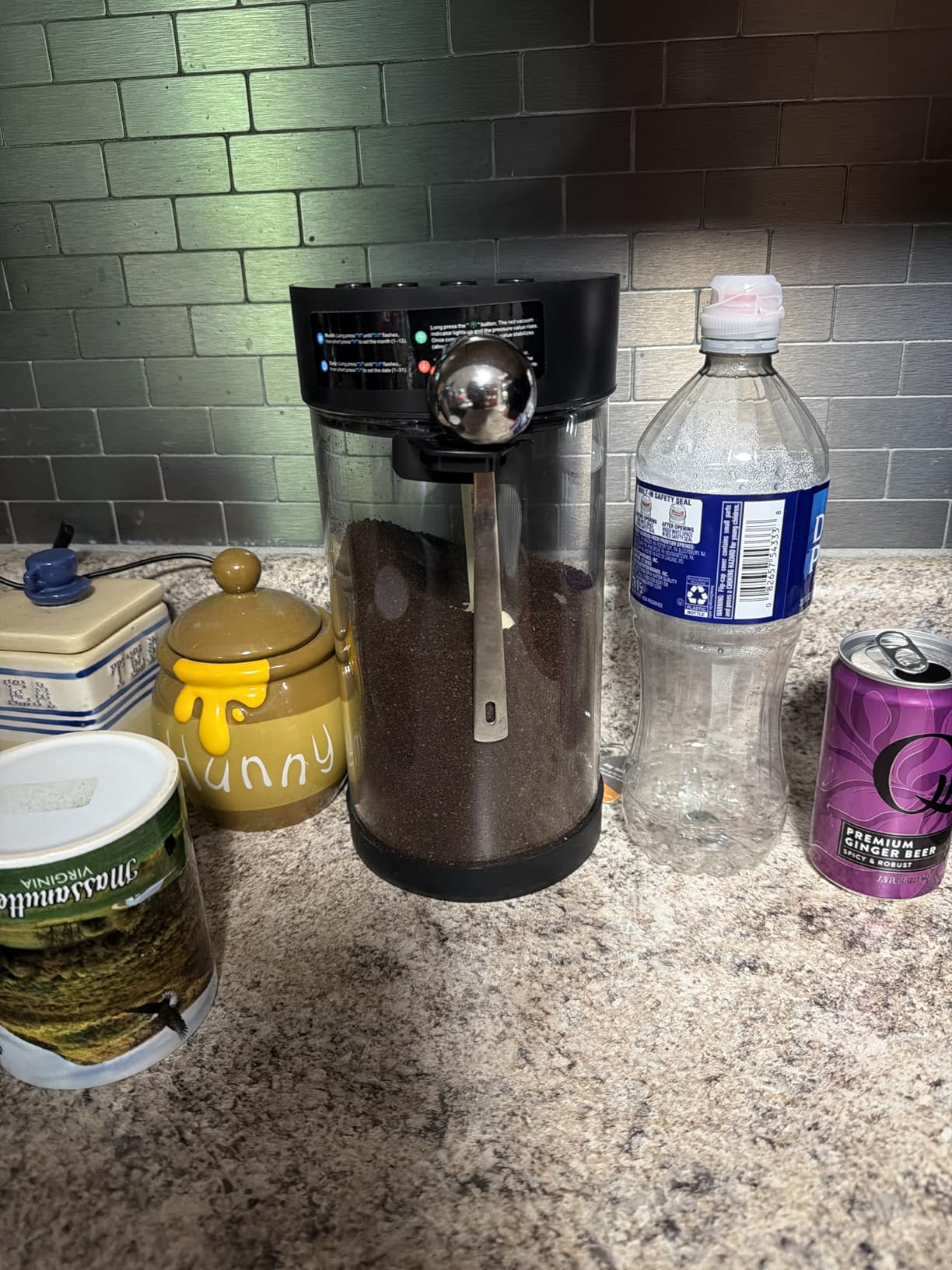 Automatic Vacuum Coffee Canister, 1.3L Coffee Container with LED Display customer photo 1