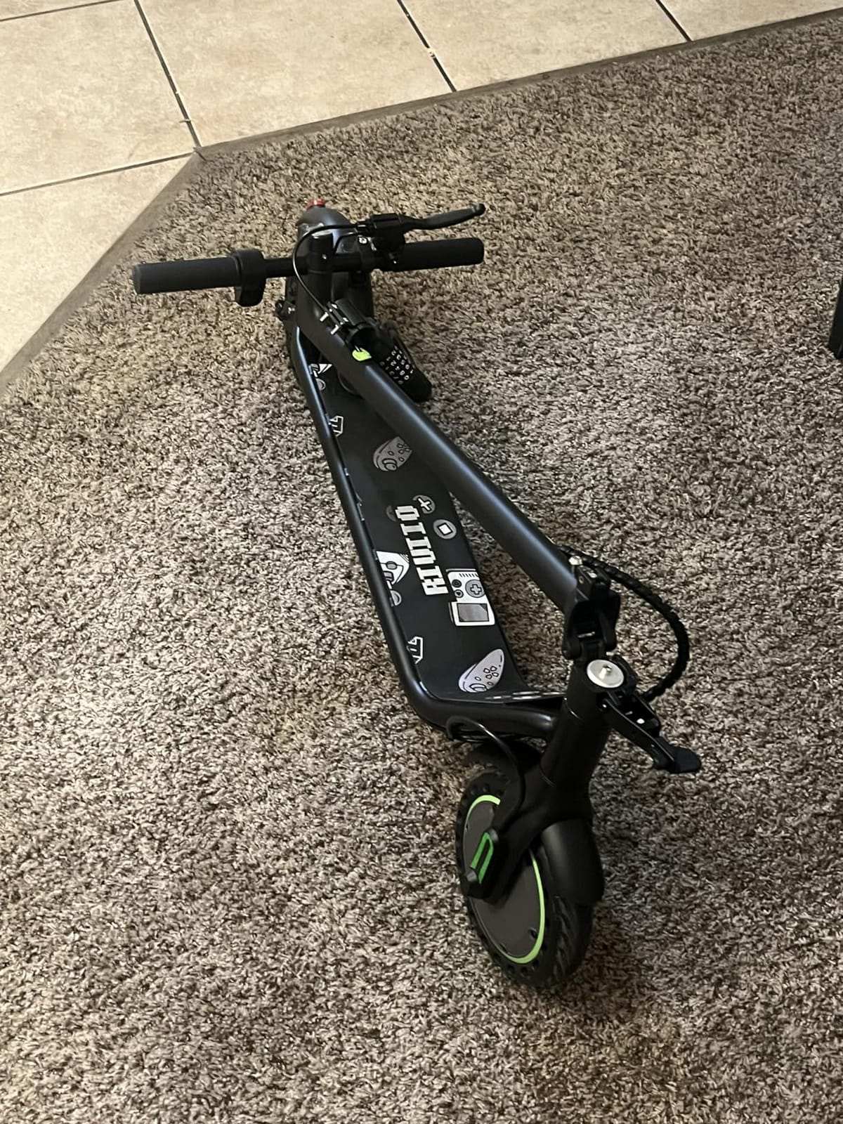 Electric Scooter for Adults, Teens&Big Kids, Portable Lightweight E-Scooter customer photo 2