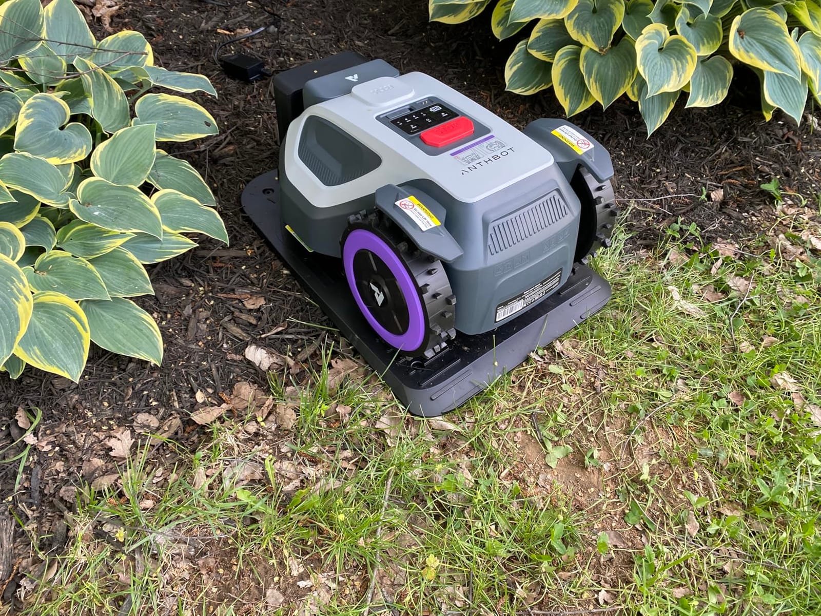 ANTHBOT M9 Robotic Lawn Mower, 1/4 Acre Wire-Free NRTK & Vision customer photo 2