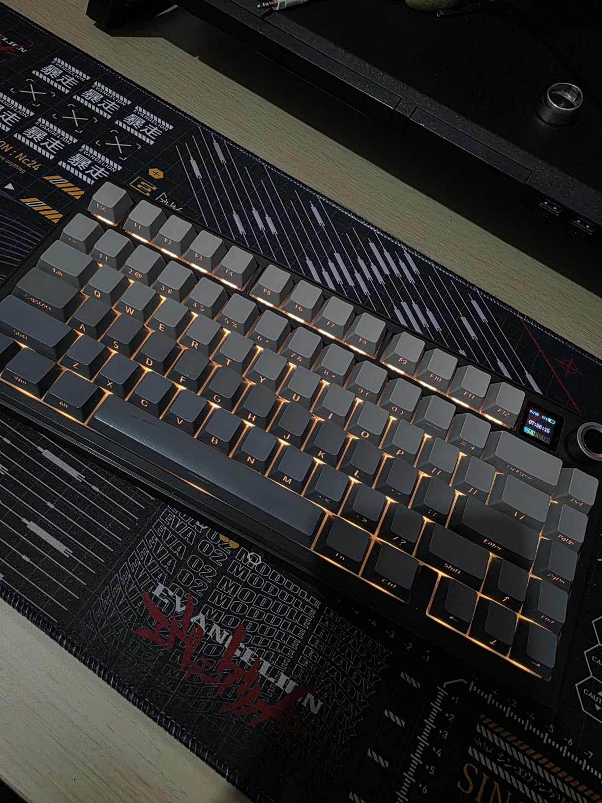 EPOMAKER X Aula F75 MAX Wireless Mechanical Keyboard with TFT Screen and Knob, Gasket Keyboard in 75% Layout, Hot Swappable Gaming Keyboard for PC/Mac/Linux (Matte Black) customer photo 1