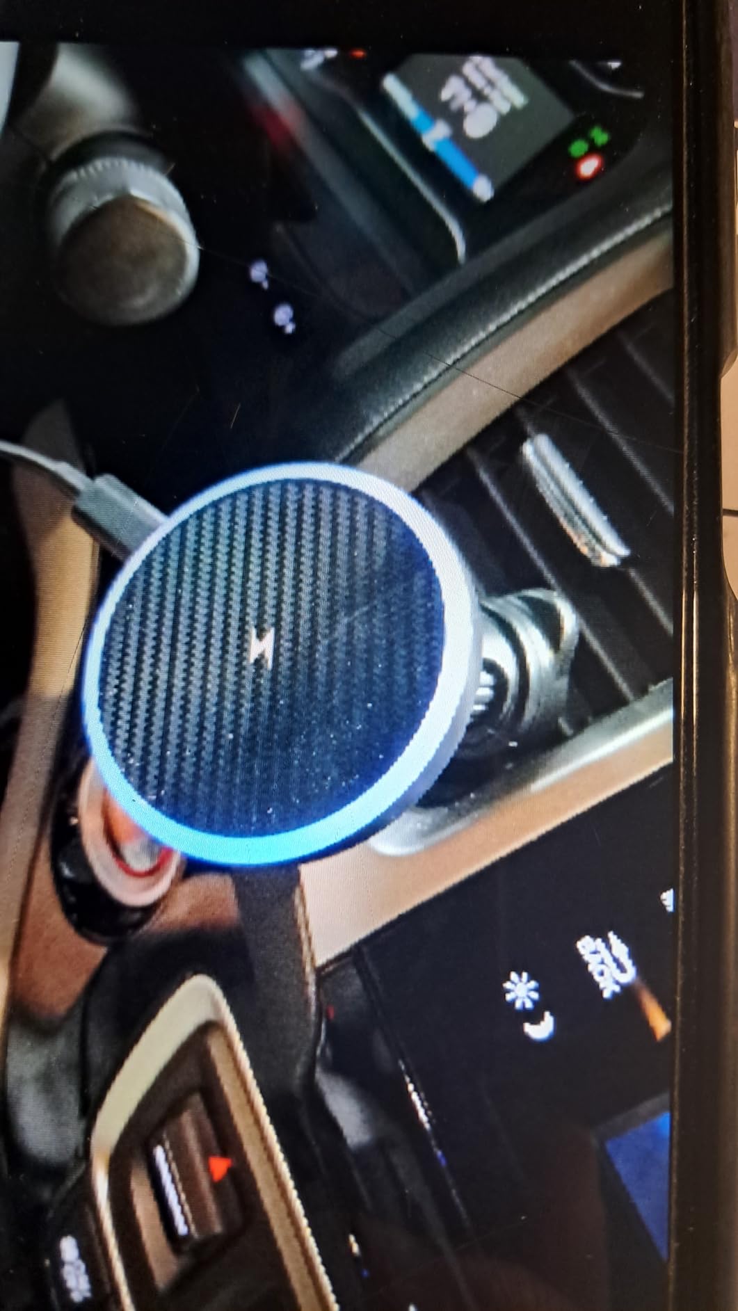 Estbuc 2-in-1 15W Magsafe Car Mount Charger, Magnetic Wireless Car Charger customer photo 1