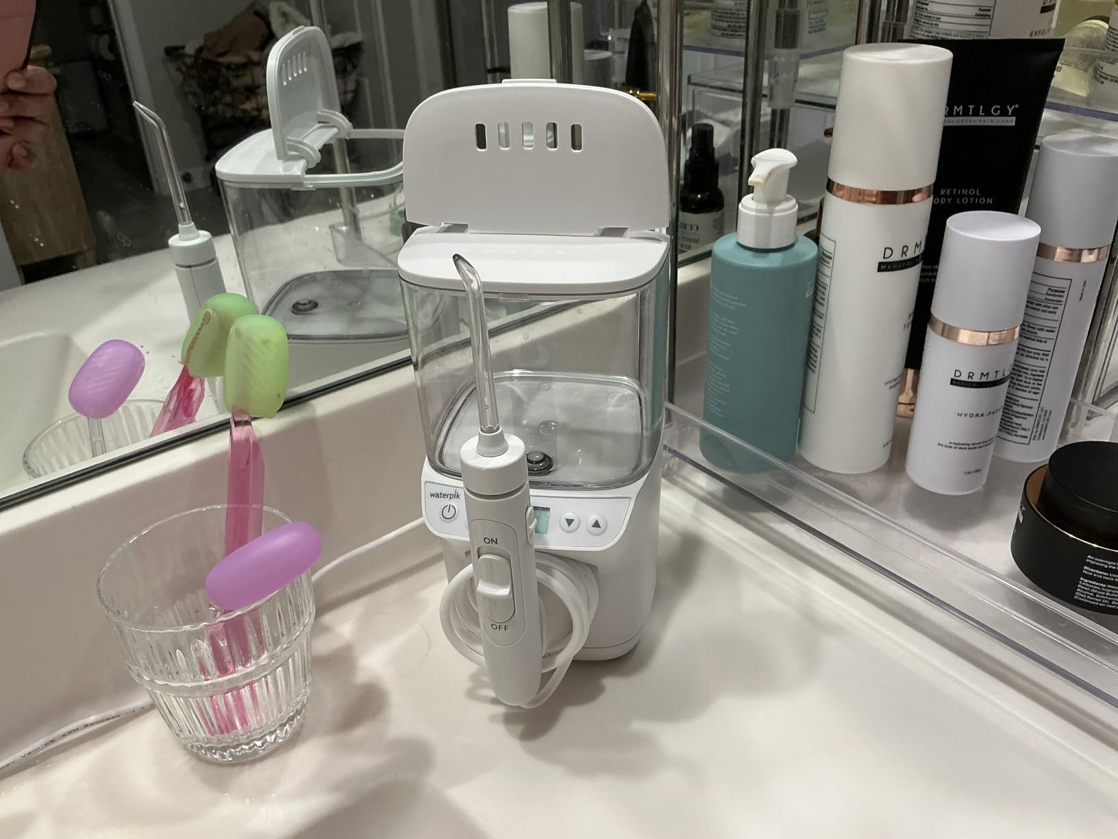 Waterpik Promax Countertop Water Flosser, SmartAdvance, 10 Settings, 5 Tips customer photo 1
