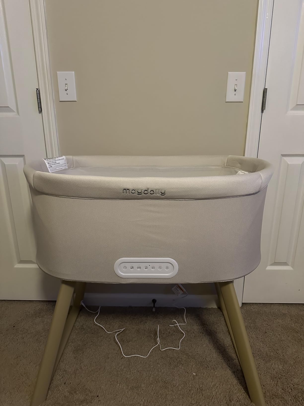 Maydolly Smart Soothing Baby Bassinet – Smart Newborn Bassinet with Cry Detection that Automatically Responds – Breathable Infant Sleeper for Newborns to 6 Months(Beige) customer photo 2