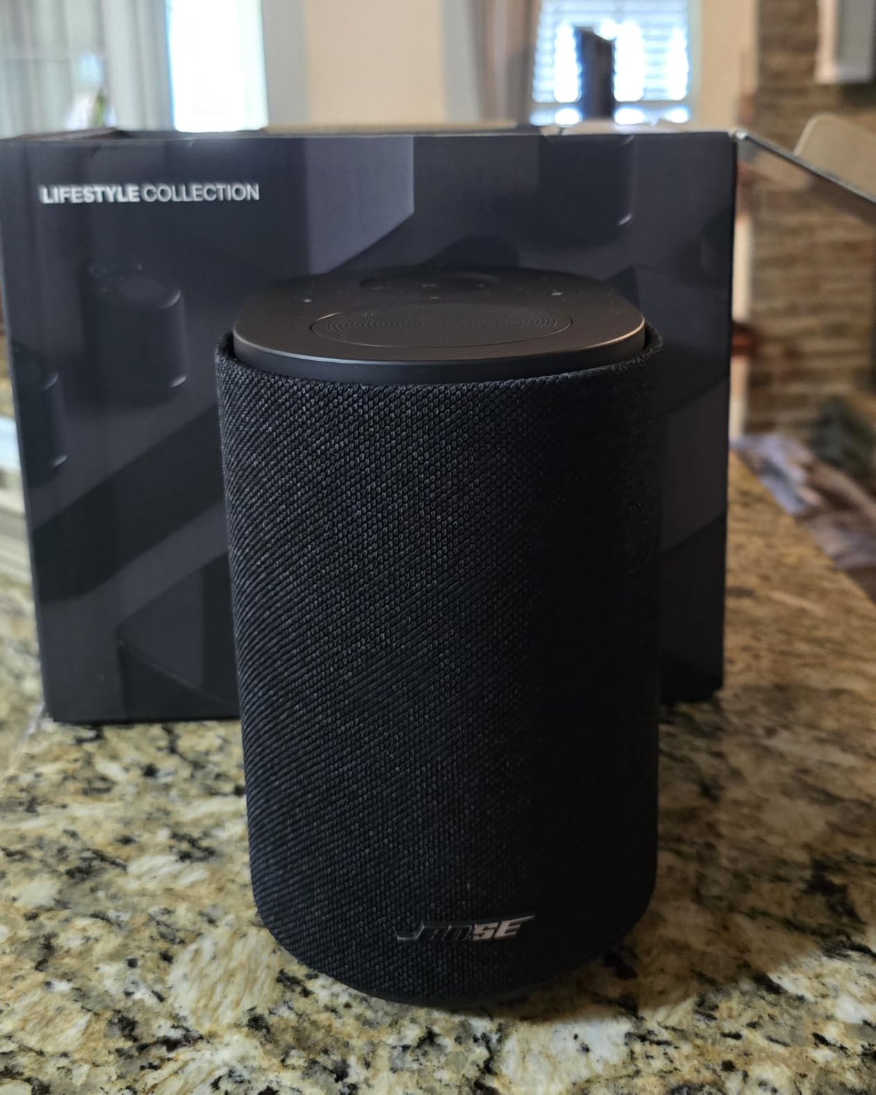 Bose New Lifestyle Ultra Speaker, Wireless Home Speaker, TrueSpatial Audio, CleanBass, AirPlay & Google Cast, Black customer photo 1