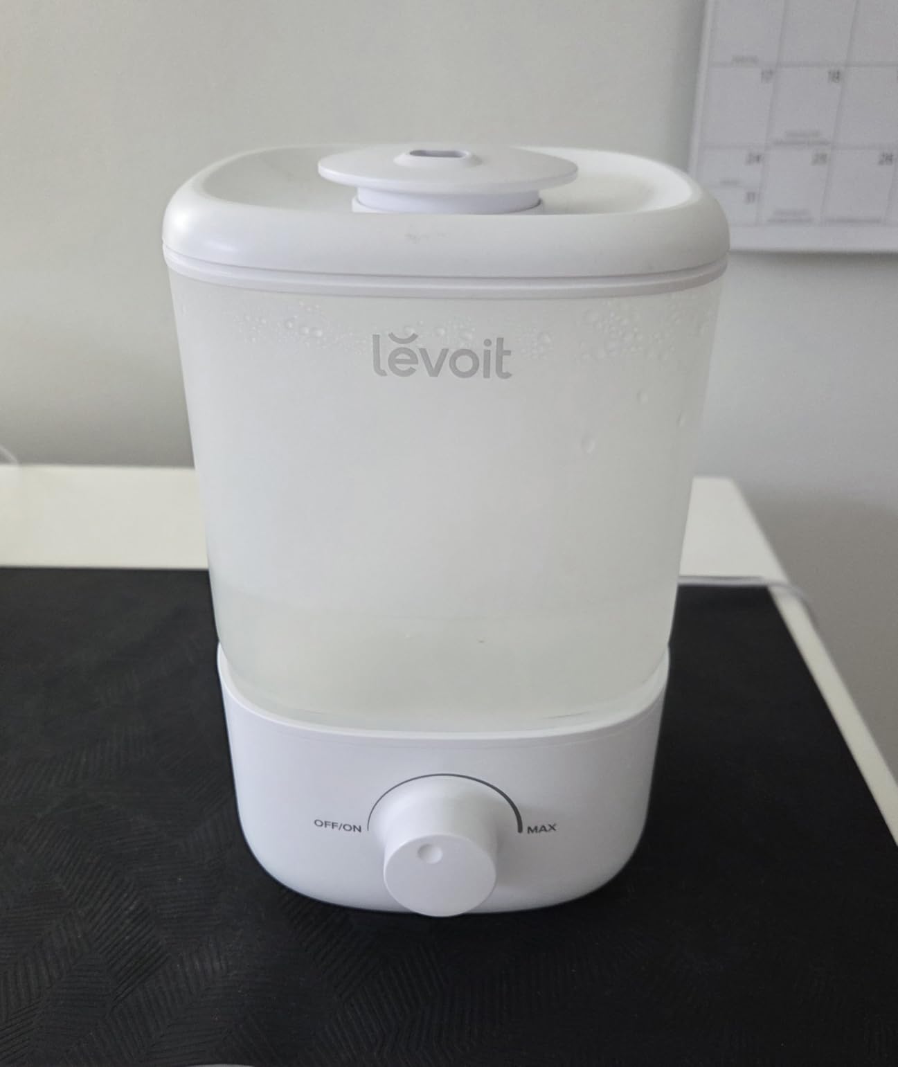 LEVOIT Humidifiers for Bedroom, 4.2L Top Fill for Large Room, 42H Runtime | 42H Runtime, Easy to Clean, 21dB Quiet Cool Mist for Baby, Plants, Night Light, Essential Oil Diffuser customer photo 1