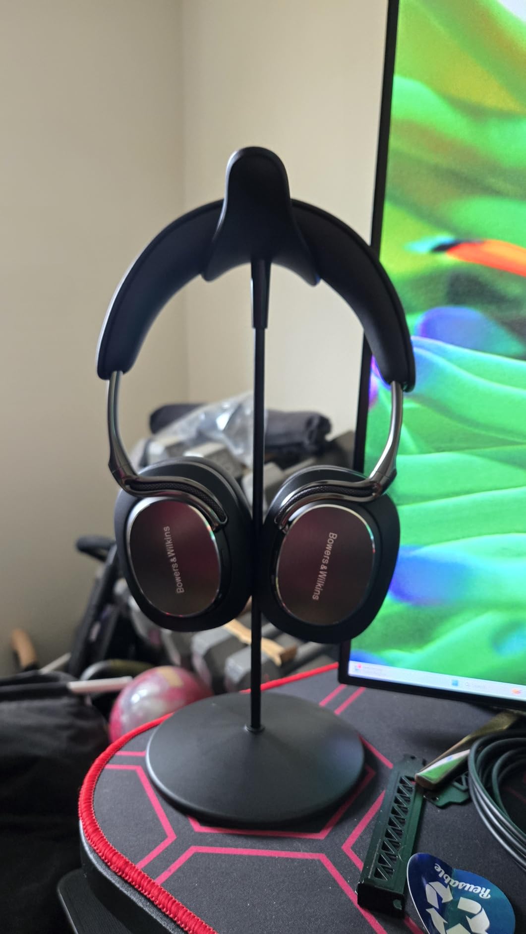 Bowers & Wilkins Px8 S2 Wireless Over-Ear Headphones, Midnight Blue, Bluetooth Headphones with Active Noise Cancelling, Hi-Res Audio, 30 Hours of Playtime, USB-C 15-Min Quick Charging customer photo 1