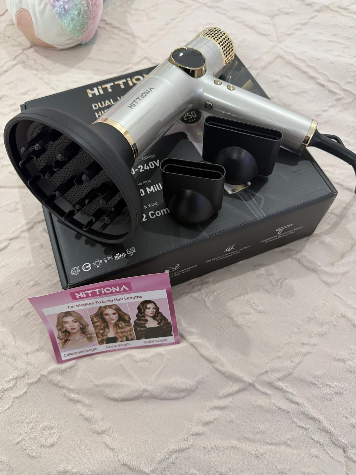 HITTIONA Dual Voltage Ionic Hair Dryer for Travel, Blow Dryer with Diffuser customer photo 1