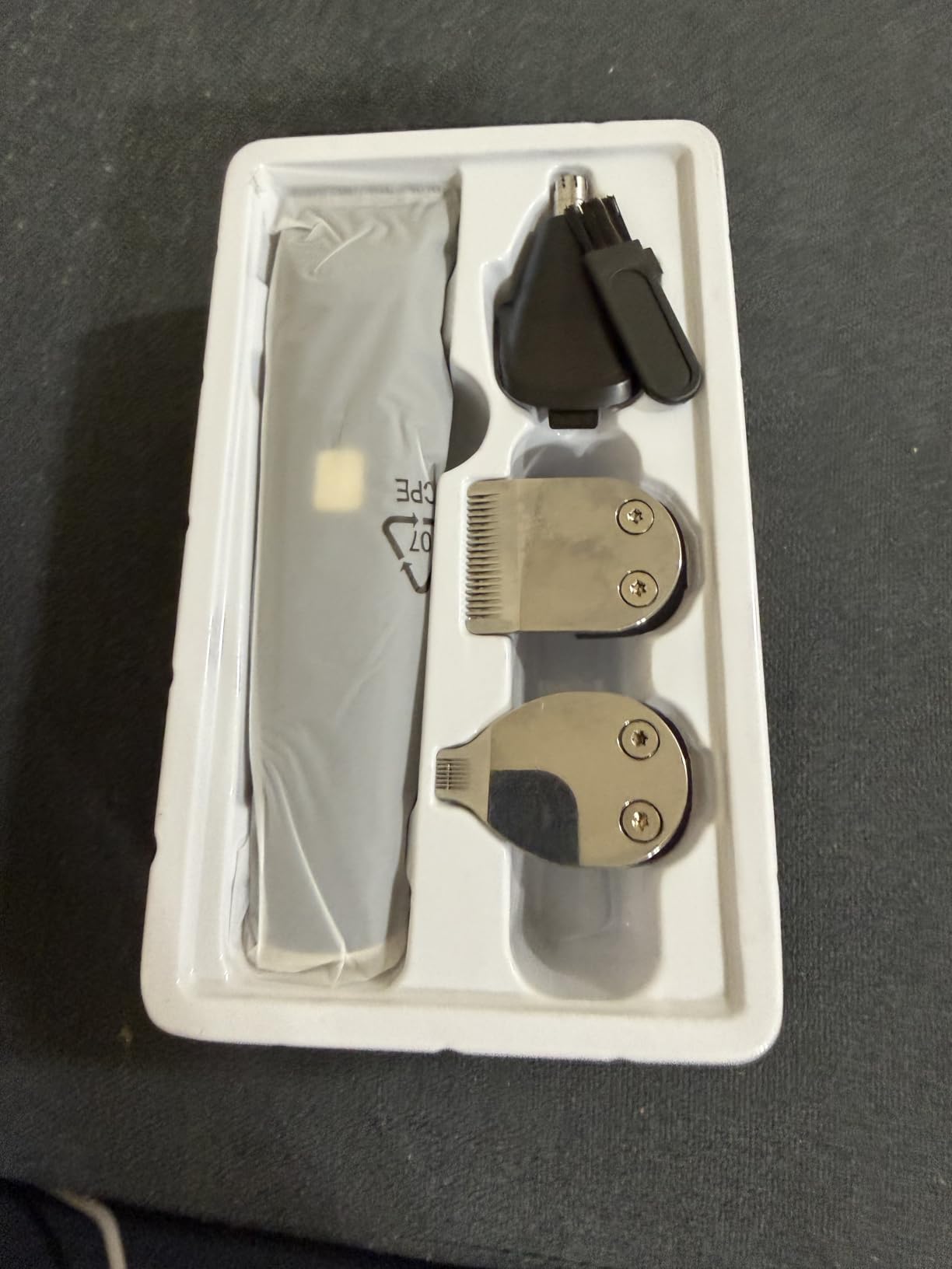 Beard Trimmer for Men, Fast Charging 4-in-1 Kit, 18 Lengths, Accessories customer photo 2
