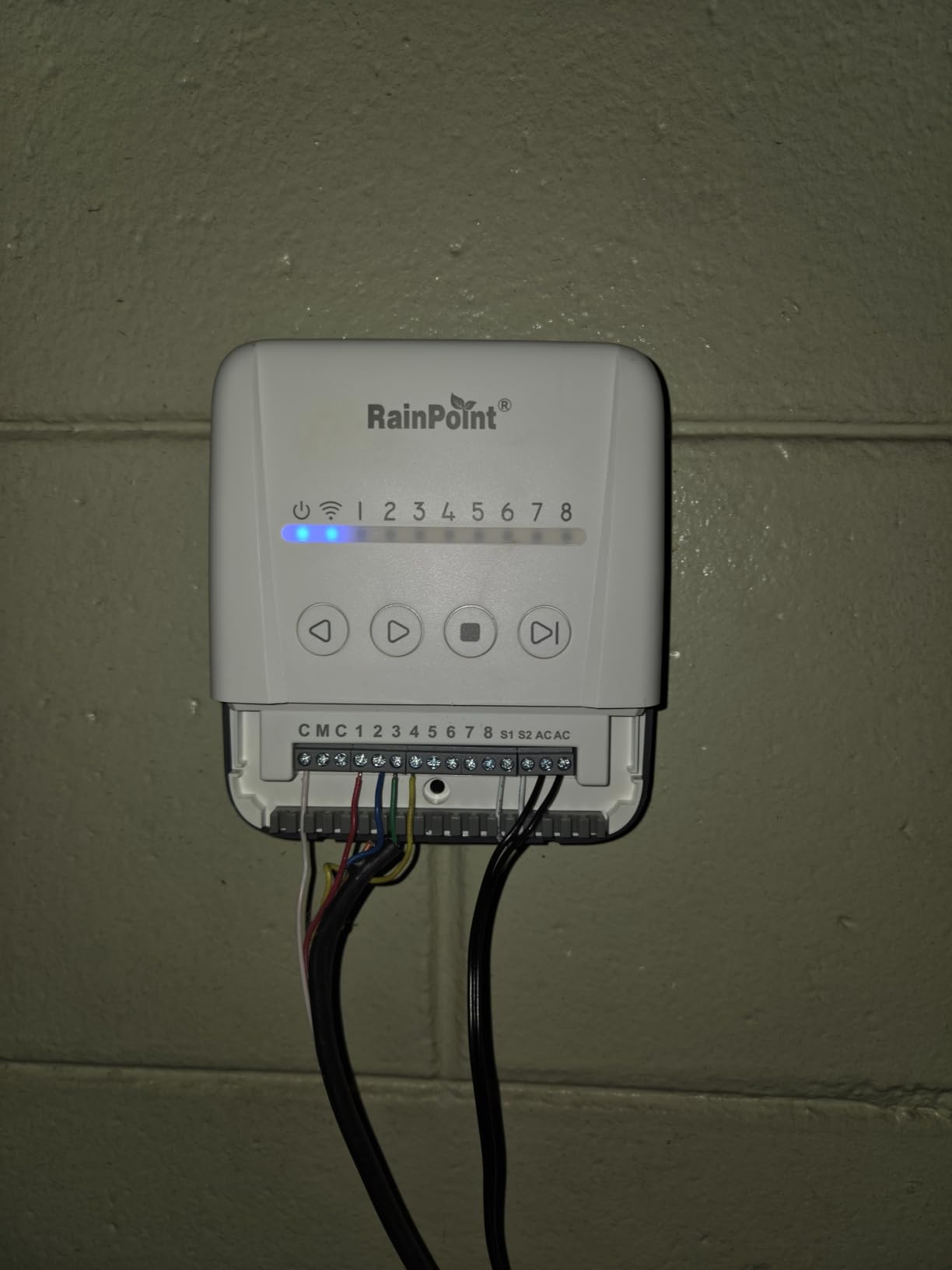 RAINPOINT Smart Sprinkler Controller, WiFi Sprinkler Controller 8 Zone-Local Weather Intelligence, Programmable Smart Irrigation System with APP Remote Control, Rain Skips, Rain Sensor Compatibility customer photo 1
