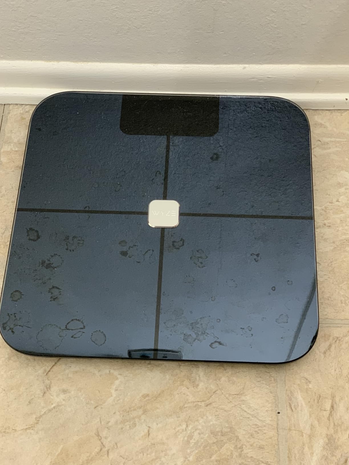 Wyze Smart Scale BodyScan with Handle, Body Composition Scale customer photo 2