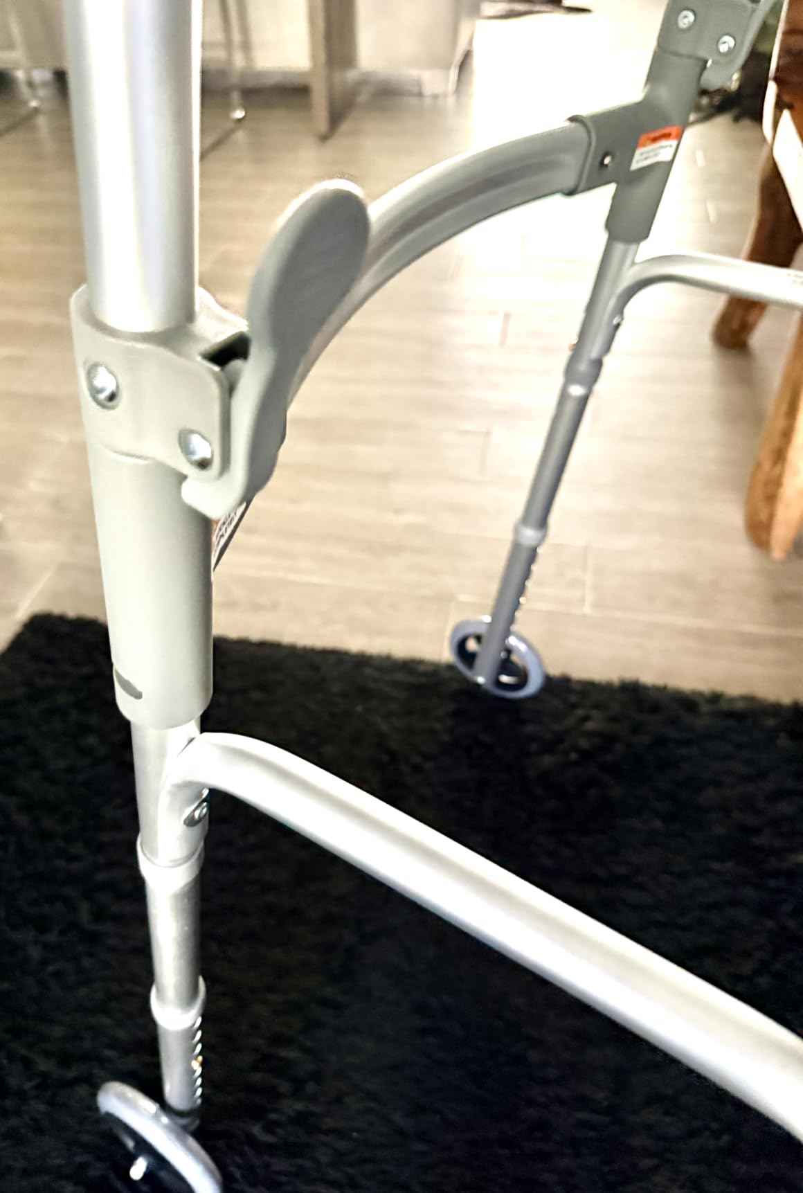 WHLICKS Folding Walkers for Seniors with 2 Skis and 5