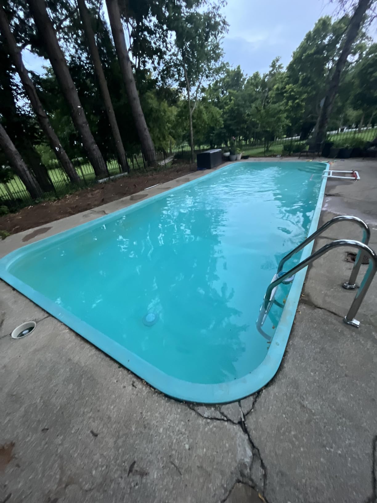 WYBOT C1 Cordless Robotic Pool Vacuum for Inground Pools, Professional customer photo 1
