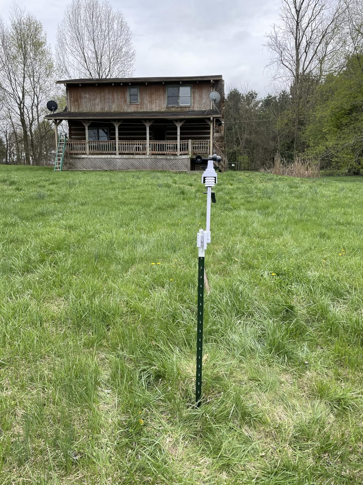 Sainlogic 14-in-1 Smart WiFi Weather Station, 8.5
