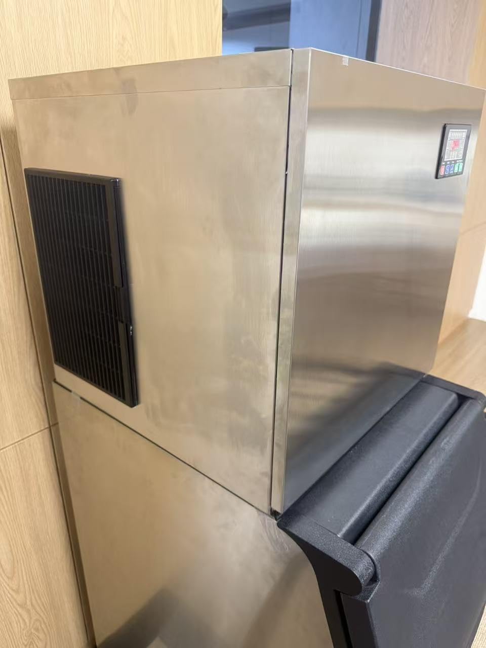 ETL-Certified Commercial Ice Machine 800LBS/24H,with 650LBS Bin,Ice Ready in 5-15 Min,110V Industrial Ice Cube Maker with Self Clean & Timing Function,30 Levels of Ice Thick Adjustable,Stainless Steel customer photo 2