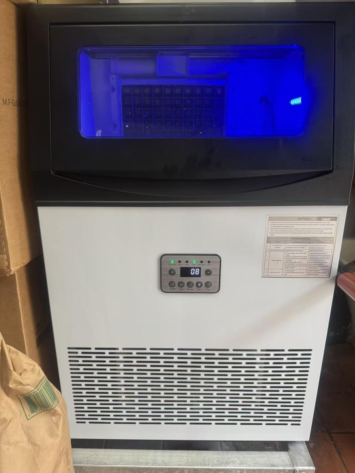 Mountman Commercial Ice Maker,240lbs/24H,96 Cubes in 14 Mins,Stainless Steel Ice Machine with 55lbs Storage Capacity,Self-Cleaning,Water Filter,Under Counter/Freestanding Ice Maker for Cafe,Home customer photo 2