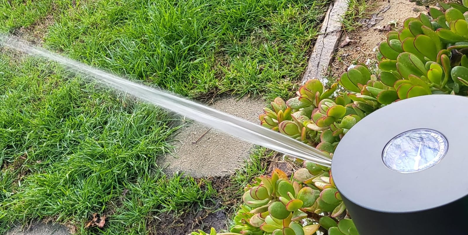 Aiper IrriSense 2 Smart Sprinklers for Yard, Multi-Zone Plant-Specific Watering, Smart Scheduling, Weather-Adaptive Irrigation with Rain Sensor, Irrigation System for Large Lawns up to 4800 sq.ft. customer photo 1