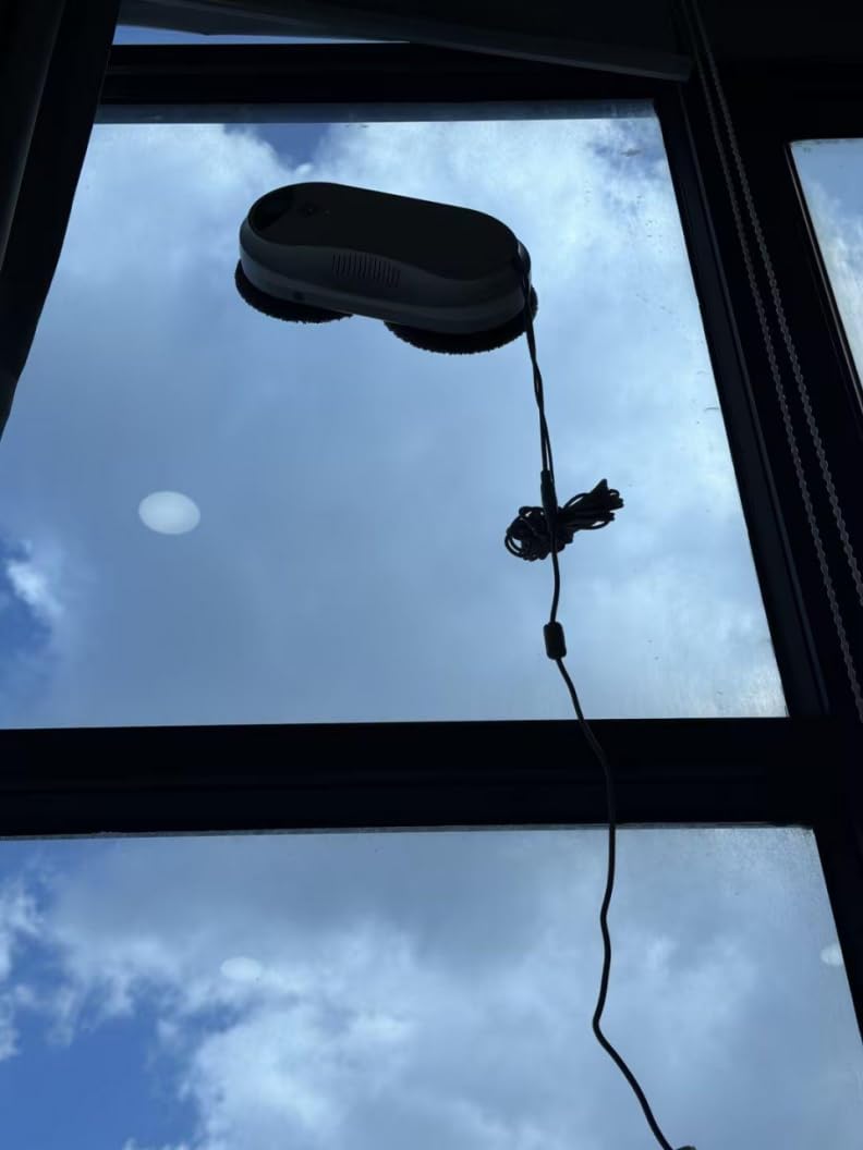 X6 Window Cleaning Robot for High Windows, Inside/Outside, 6400Pa Suction customer photo 2